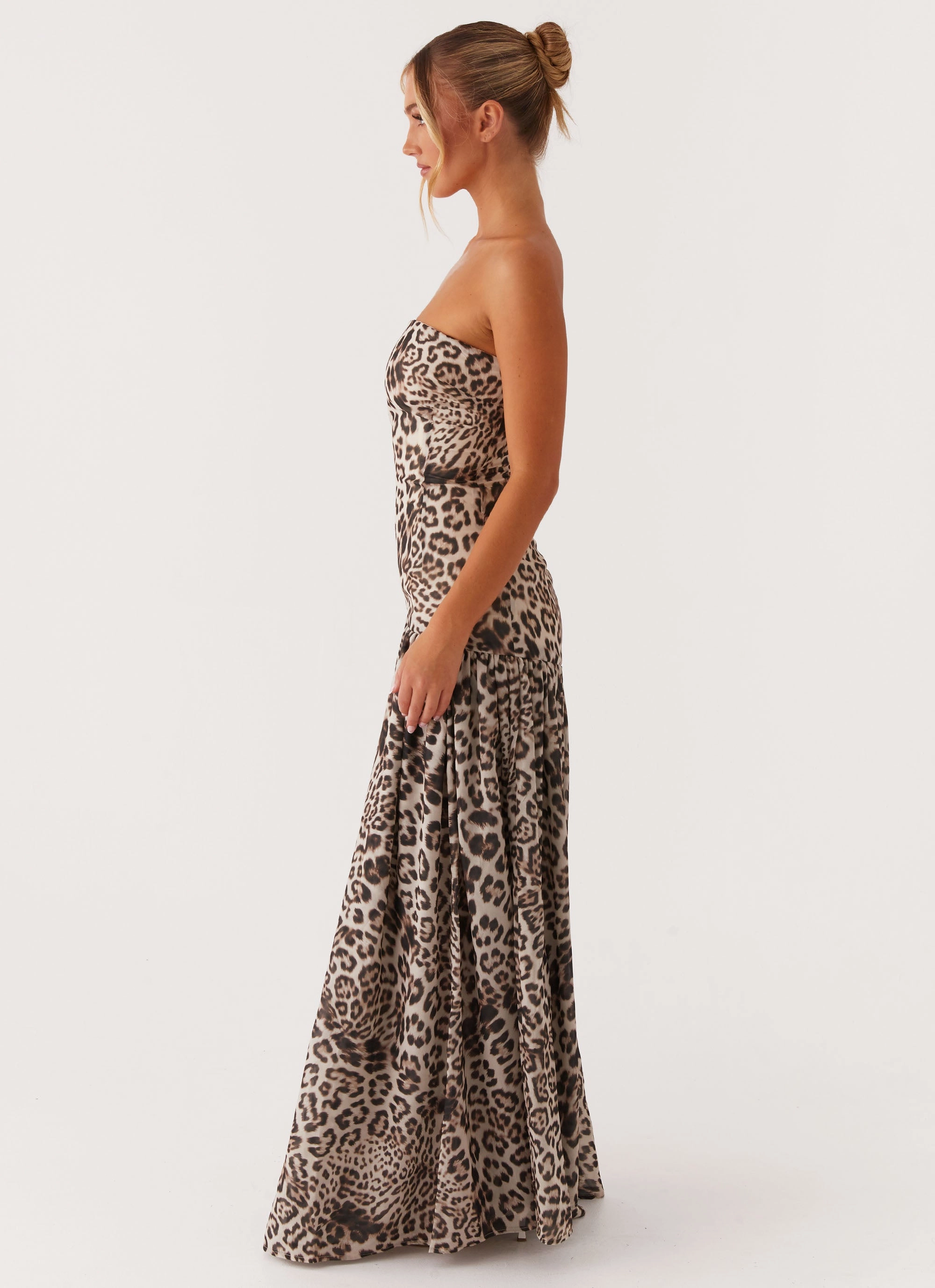 Layer Base Soft Flow Eden Strapless Maxi Dress - Leopard
