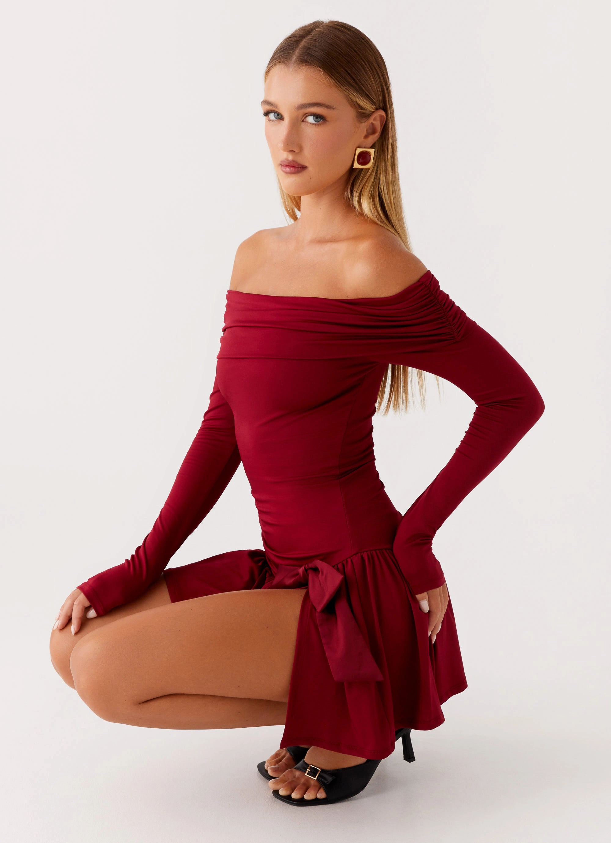 Relaxed and Elegant Curve Friendly Grazia Mini Dress - Red
