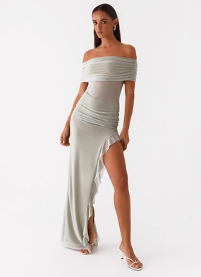 Nelly Off Shoulder Maxi Dress - Pistachio Effortless Mood