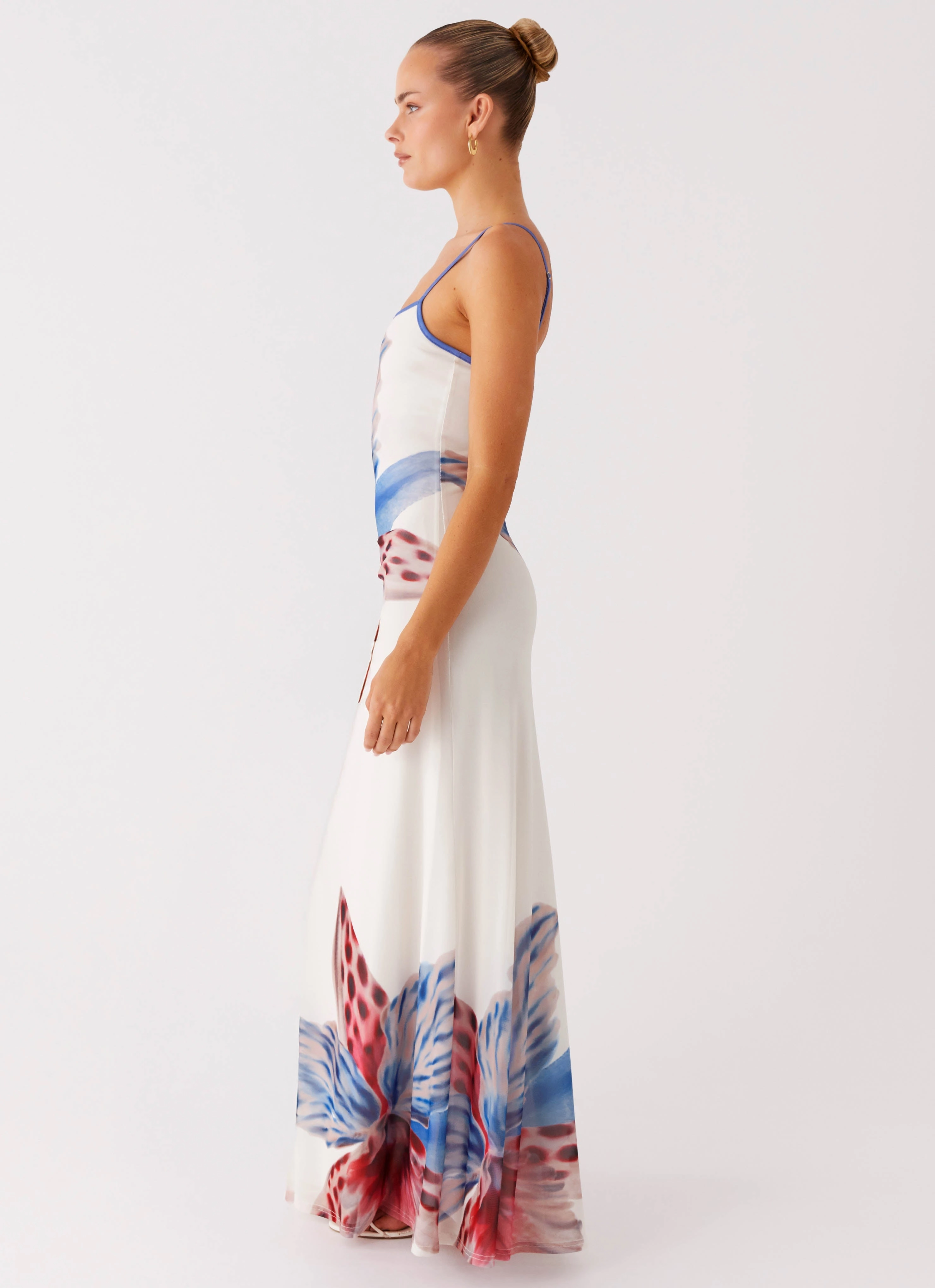 Wrap style Flattering Look Fit Everett Maxi Dress - White Sea Bloom