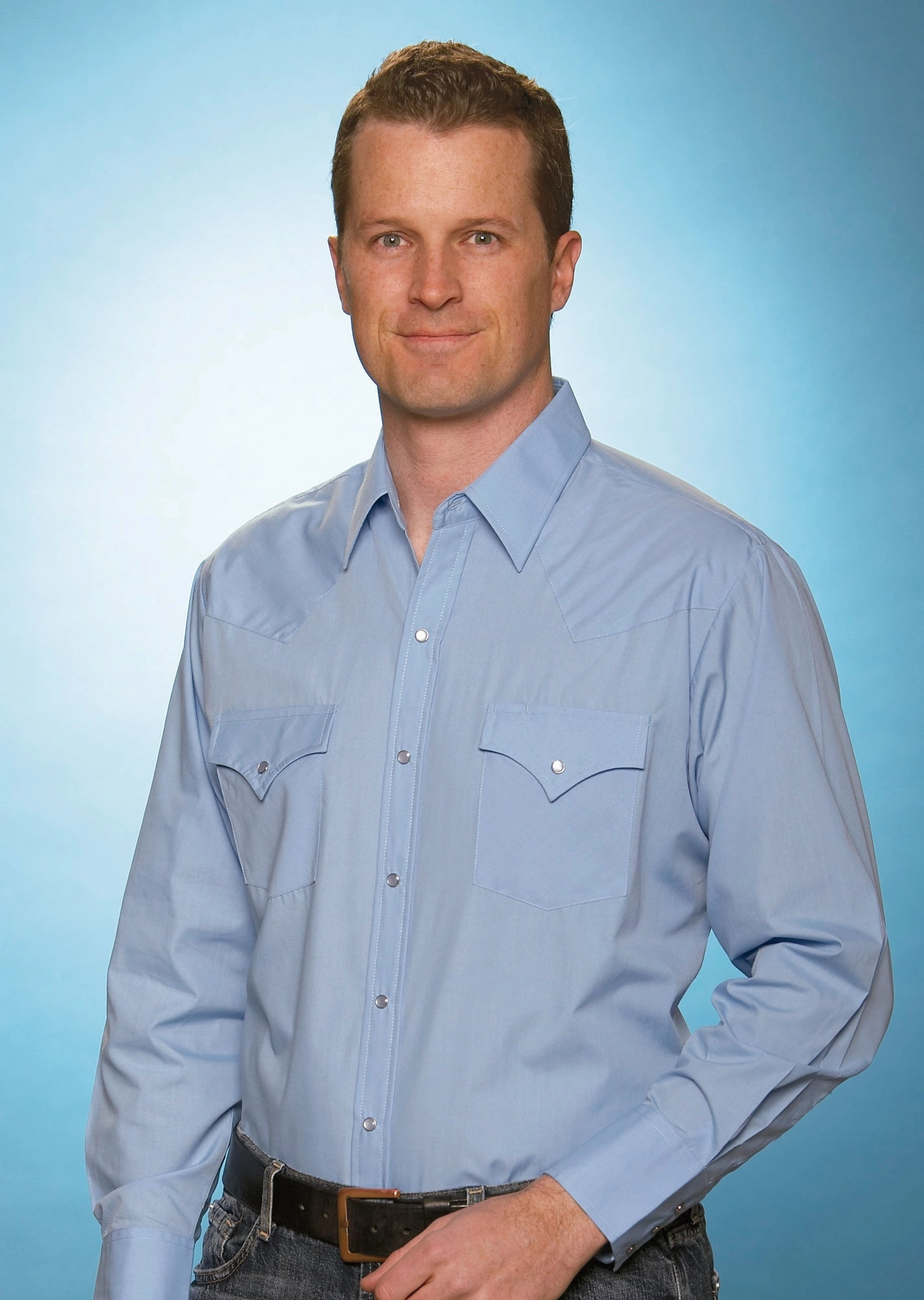 Ely & Walker Mens Solid Light Blue Western Shirt L/S Poly/Cotton UV Protective Coating Oversized style