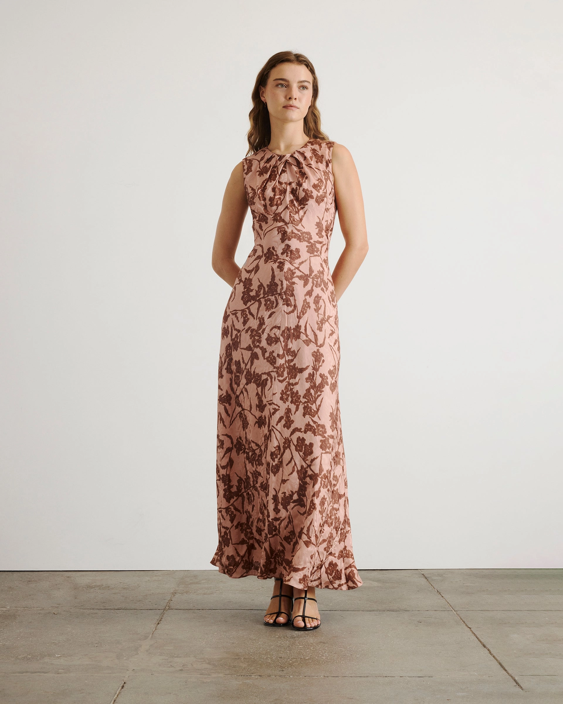 Emily Dress Abrasion-resistant Timeless Energy