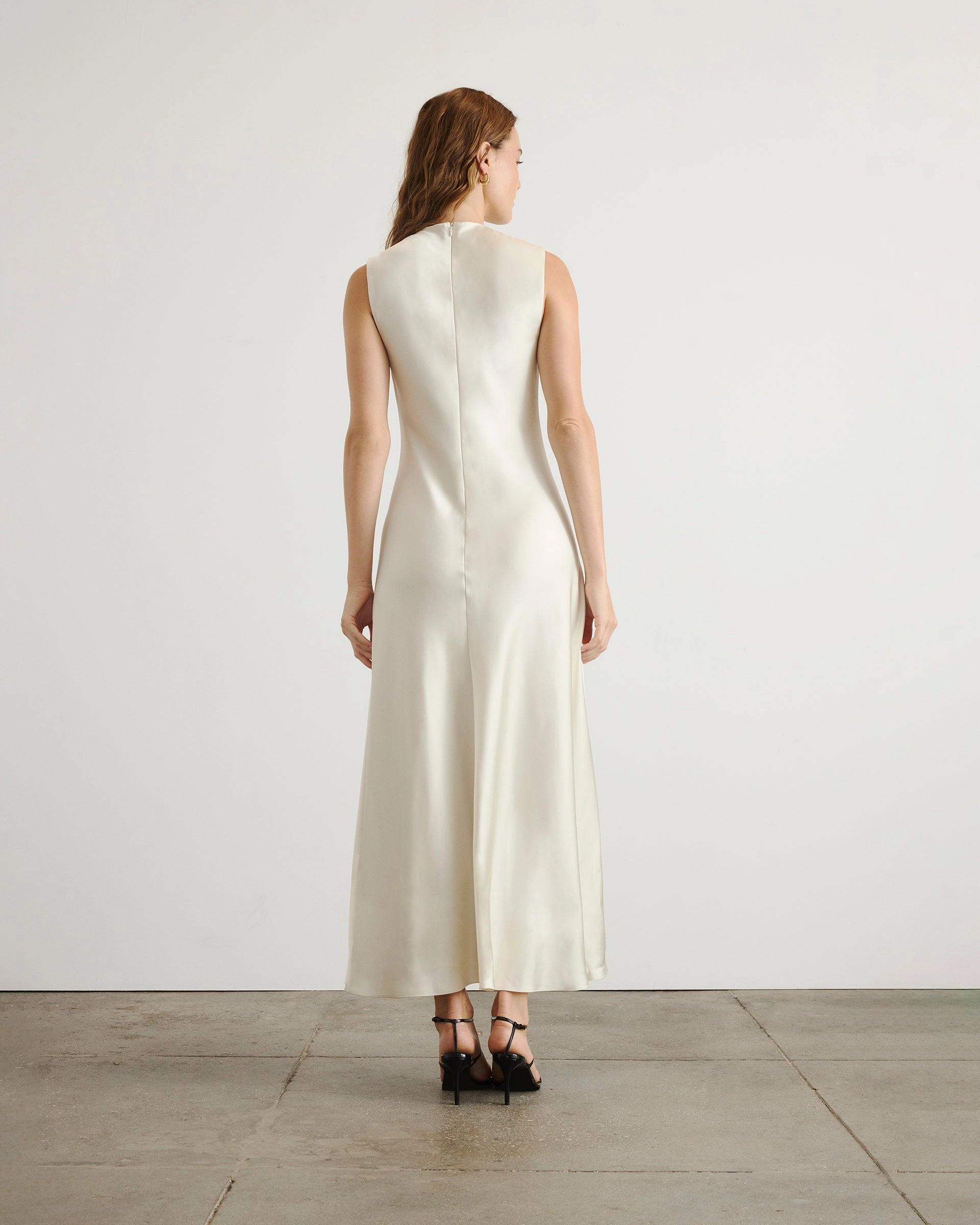 Shade Glow Bold Simplicity Emily Dress
