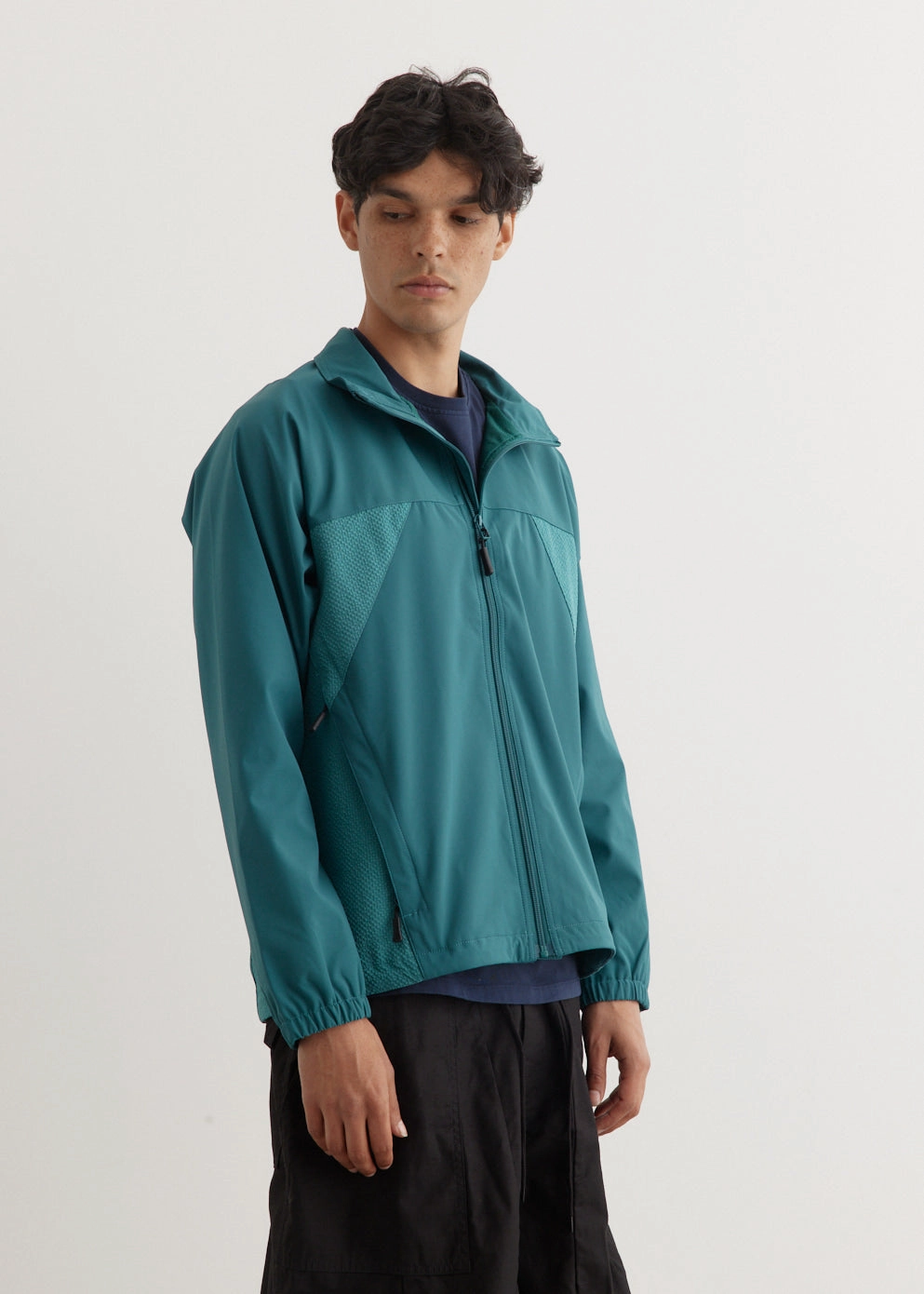 DualLayer Weave Bonded Closure Mechanism Two Tone Trainings Jacket