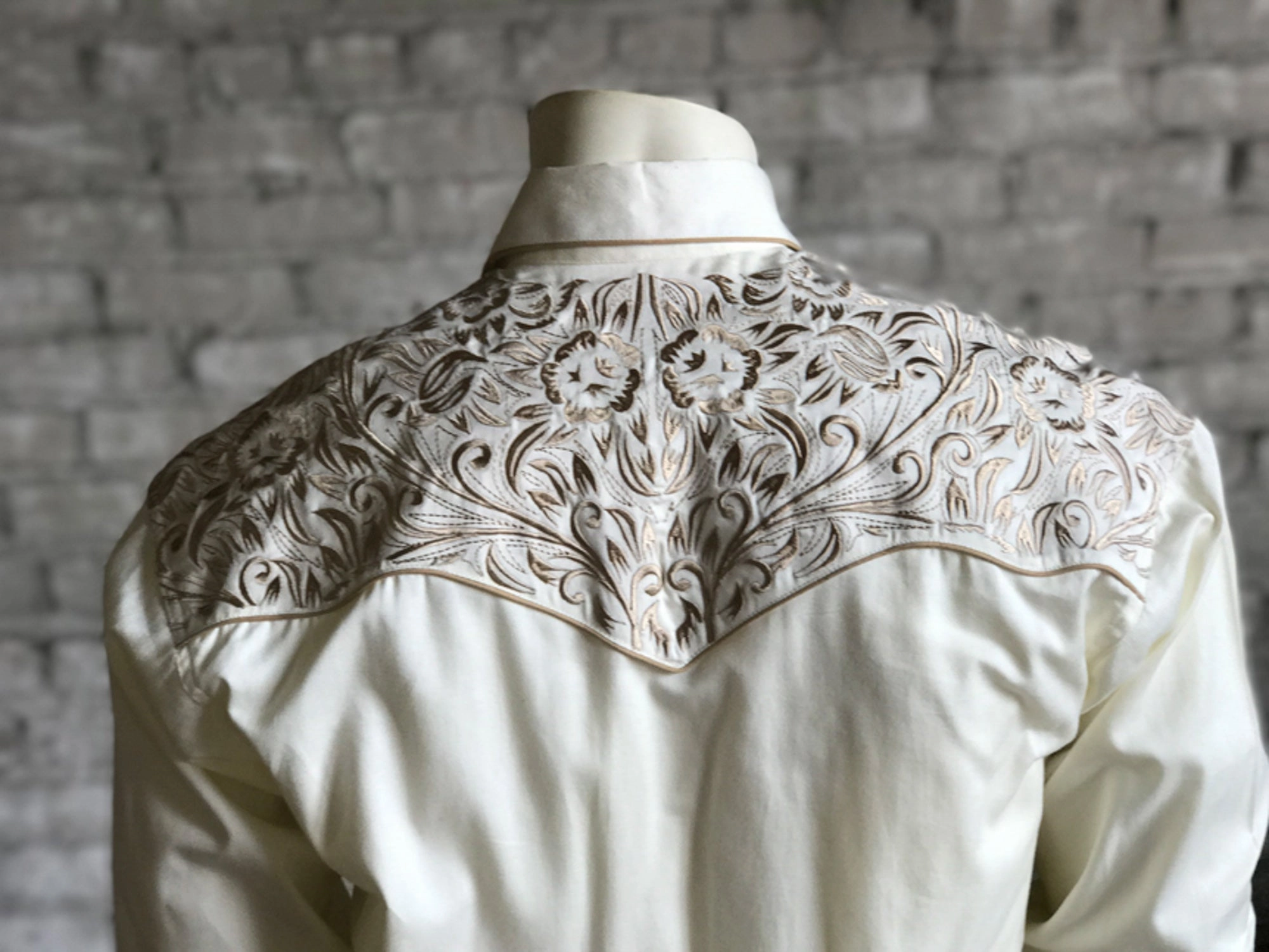 Rockmount Mens Ivory/Tan 100% Cotton Vintage Tooling Western L/S Shirt Polished Placket