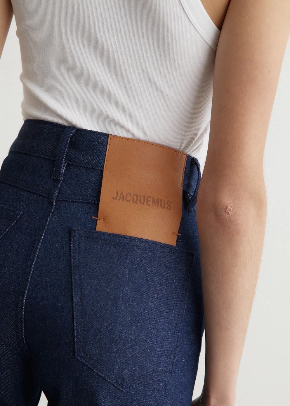 Party Look Earthy Everyday Style Le De-Nimes Droit Jeans