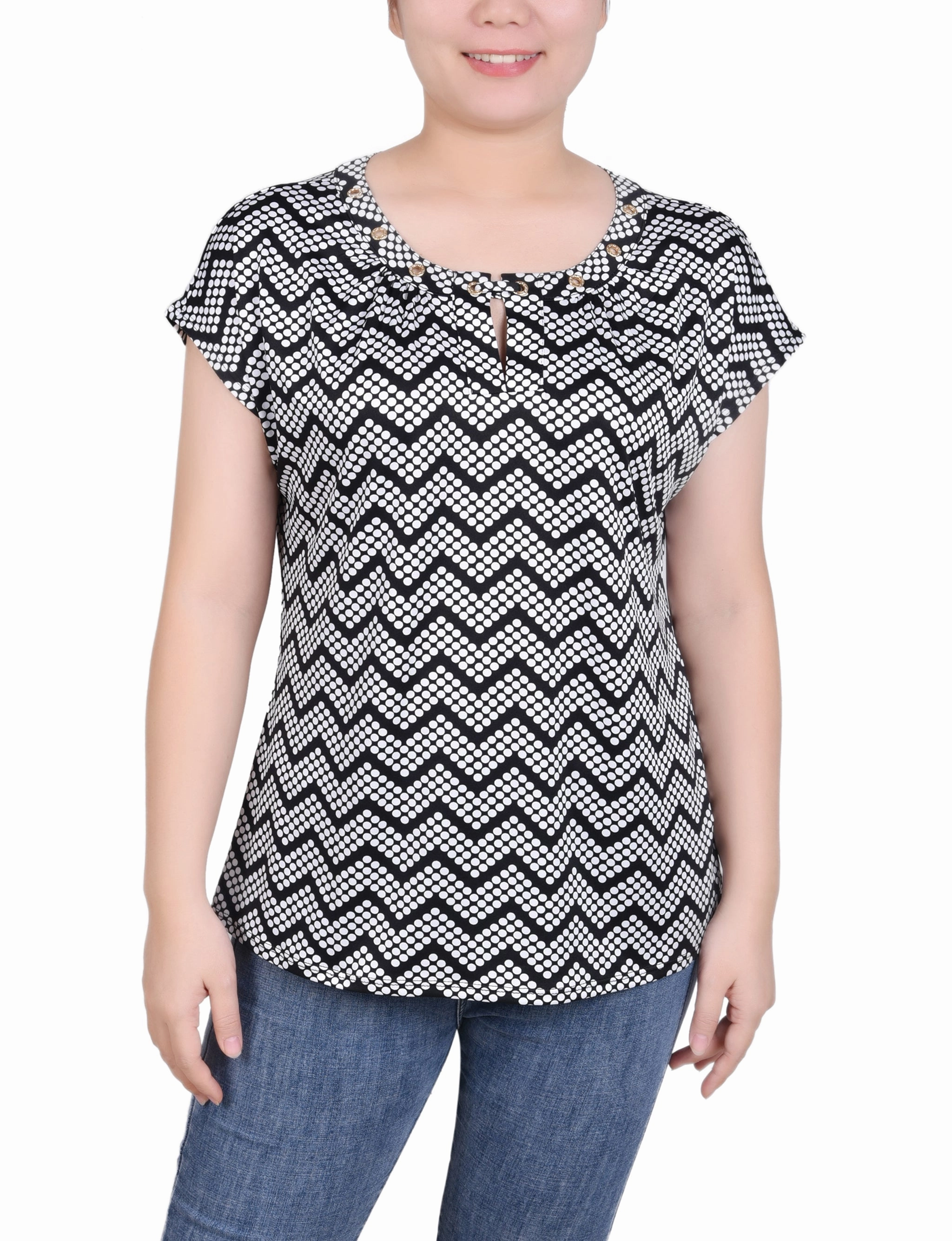 Anti Pilling Stretch Recovery Yarn Extended Sleeve Top With Grommets