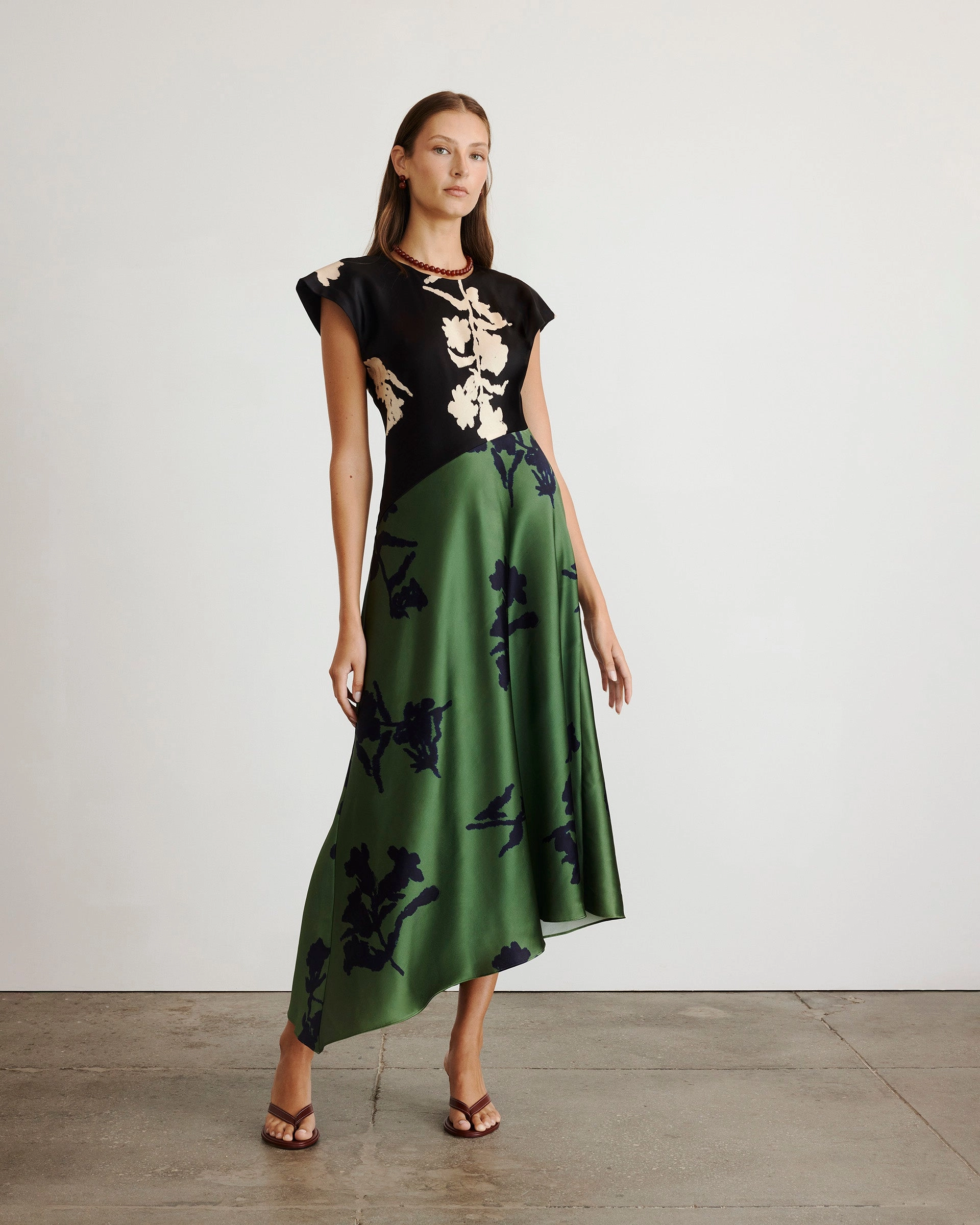 Travel-Essential Quick Fit Violeta Dress