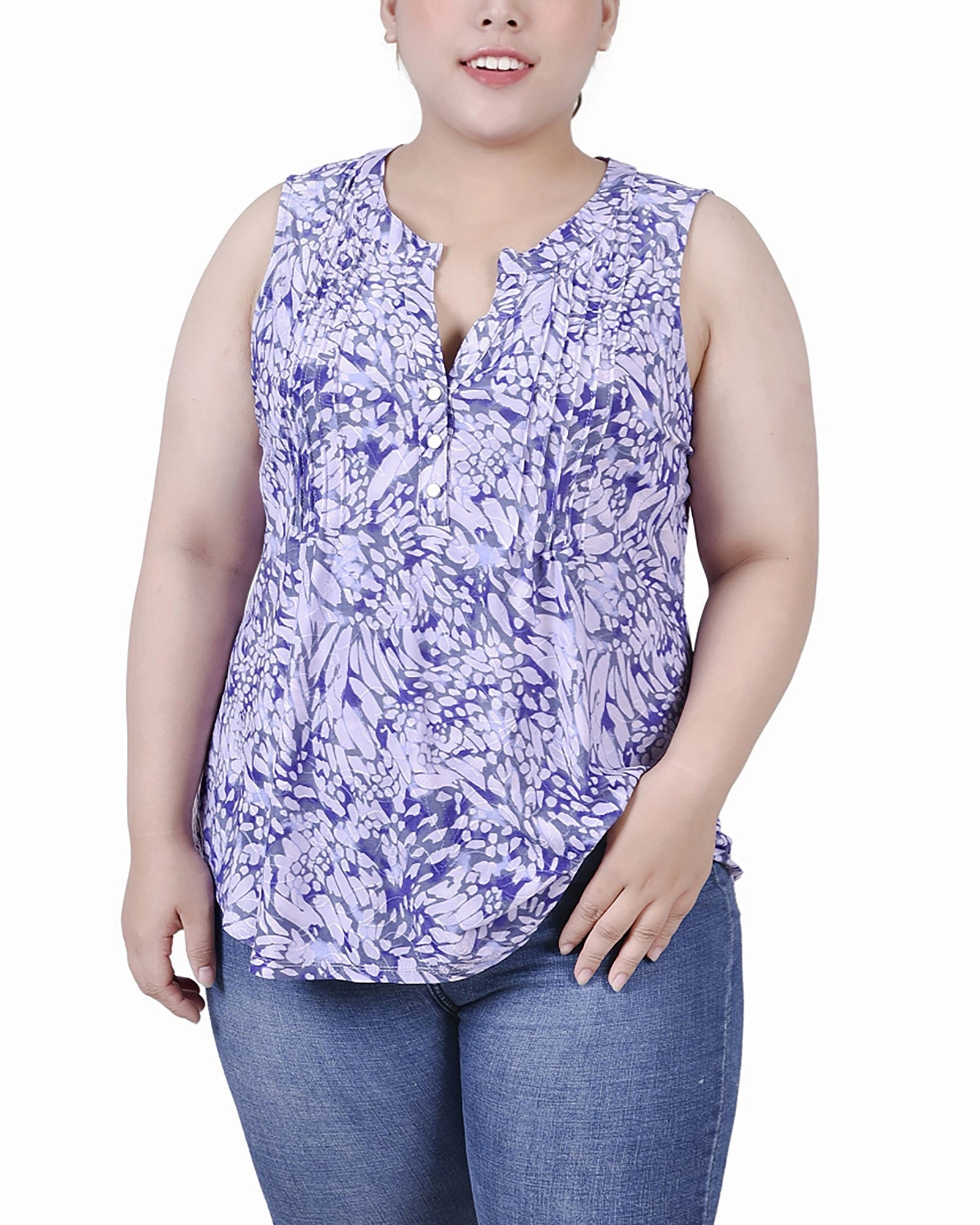Warm Palette Plus Size Sleeveless Jacquard Y Neck Top