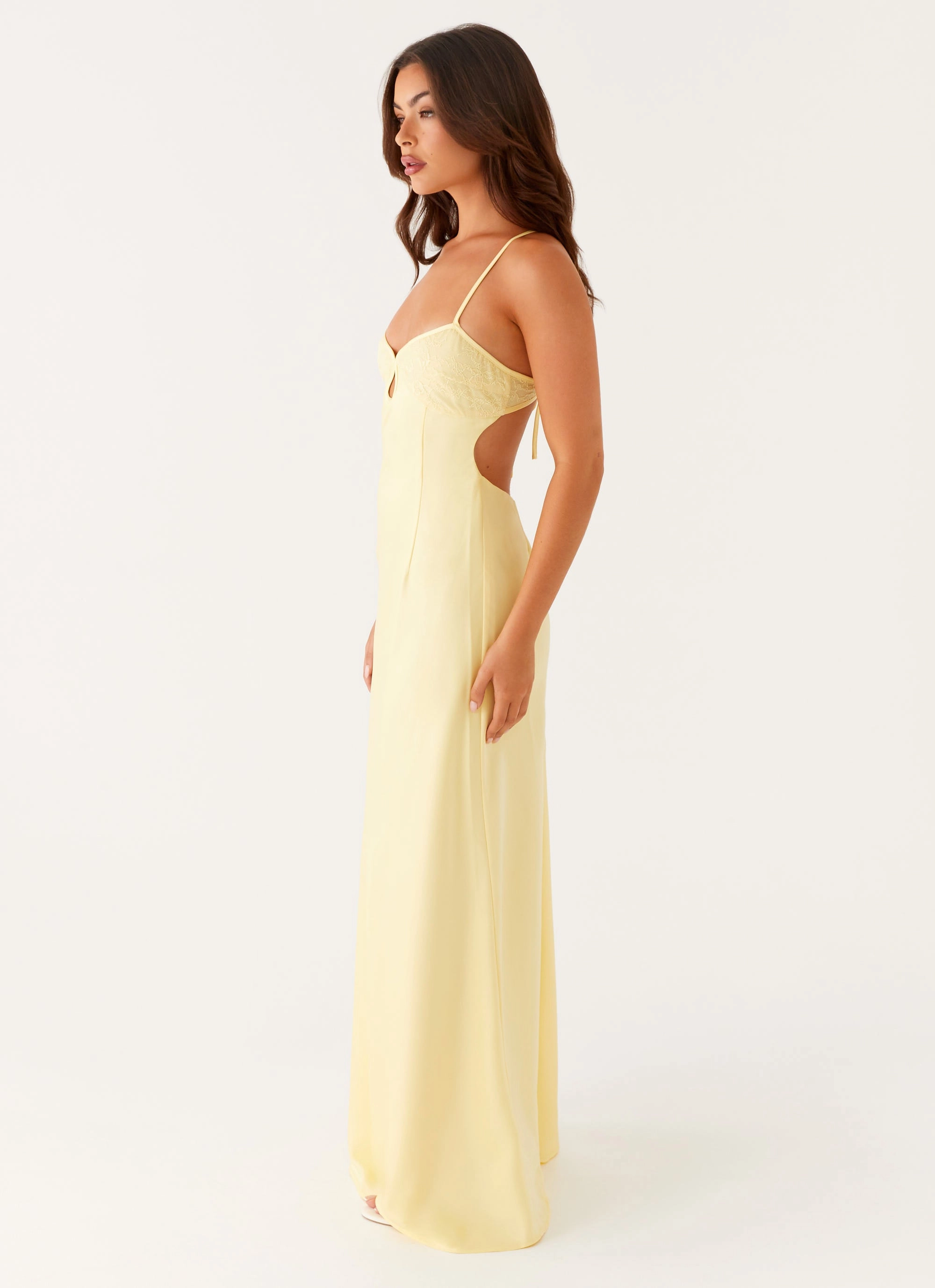 Joanie Maxi Dress - Yellow Crisp Look Airy Movement