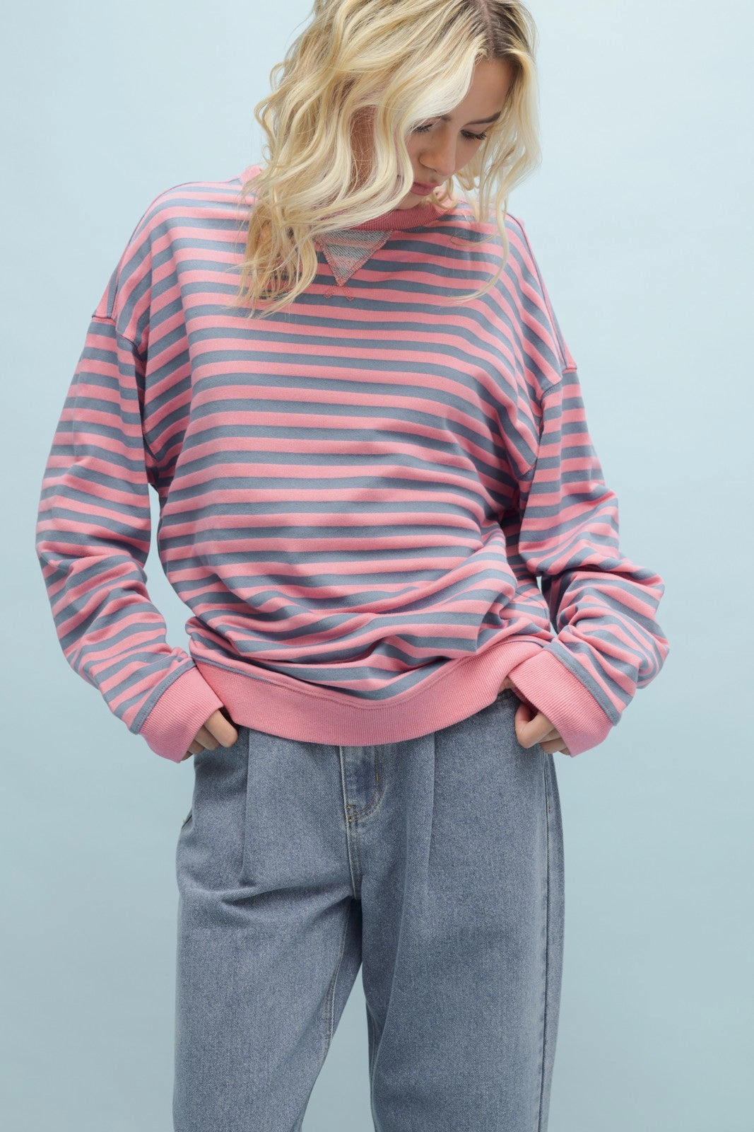 Ivy Striped Crewneck Comfy Design Seamless Construction Design