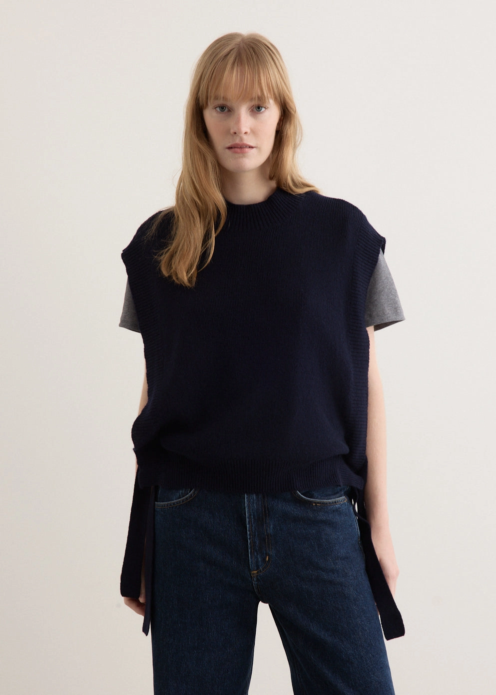 Mathilde Vest Ultra Soft Essential Look