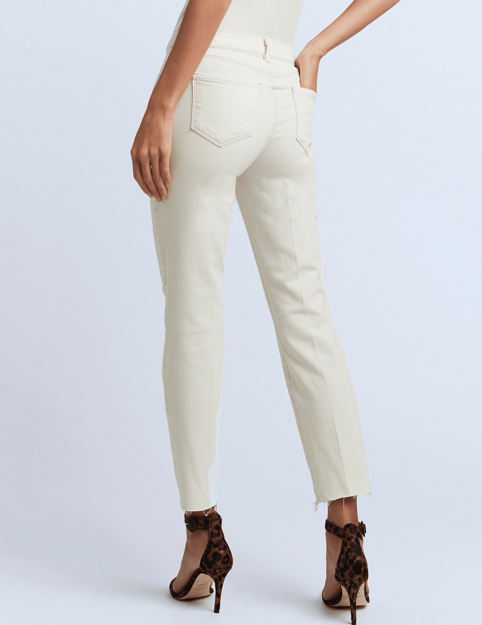 Go To Look LAGENCE Sada High Rise Cropped Slim Jeans in Macadamia