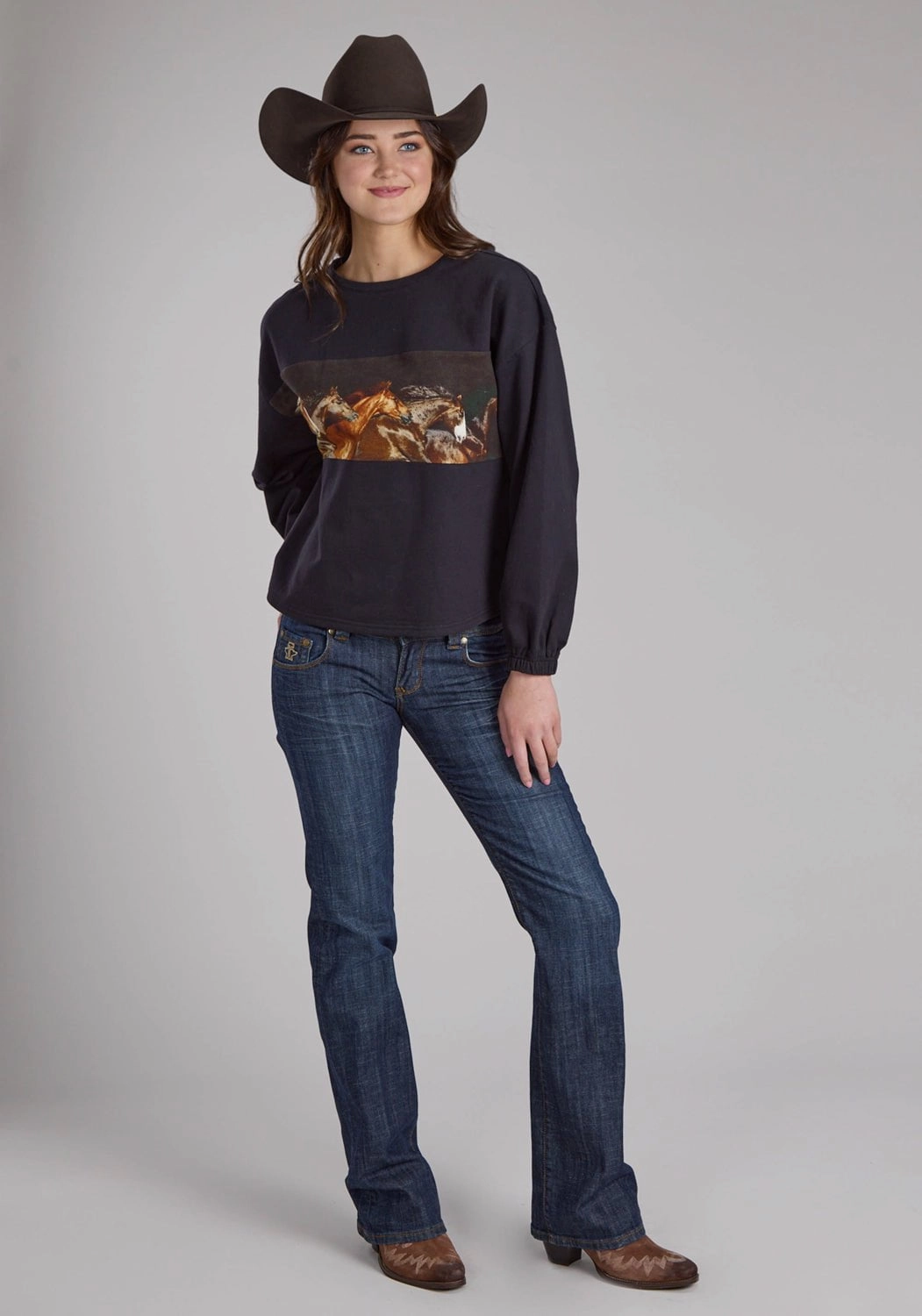 Roper Womens Running Horses Black 100% Cotton Sweatshirt Timeless Appeal