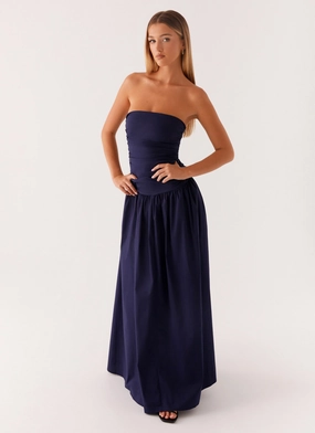 Carmel Maxi Dress - Navy Trendy summer outfit