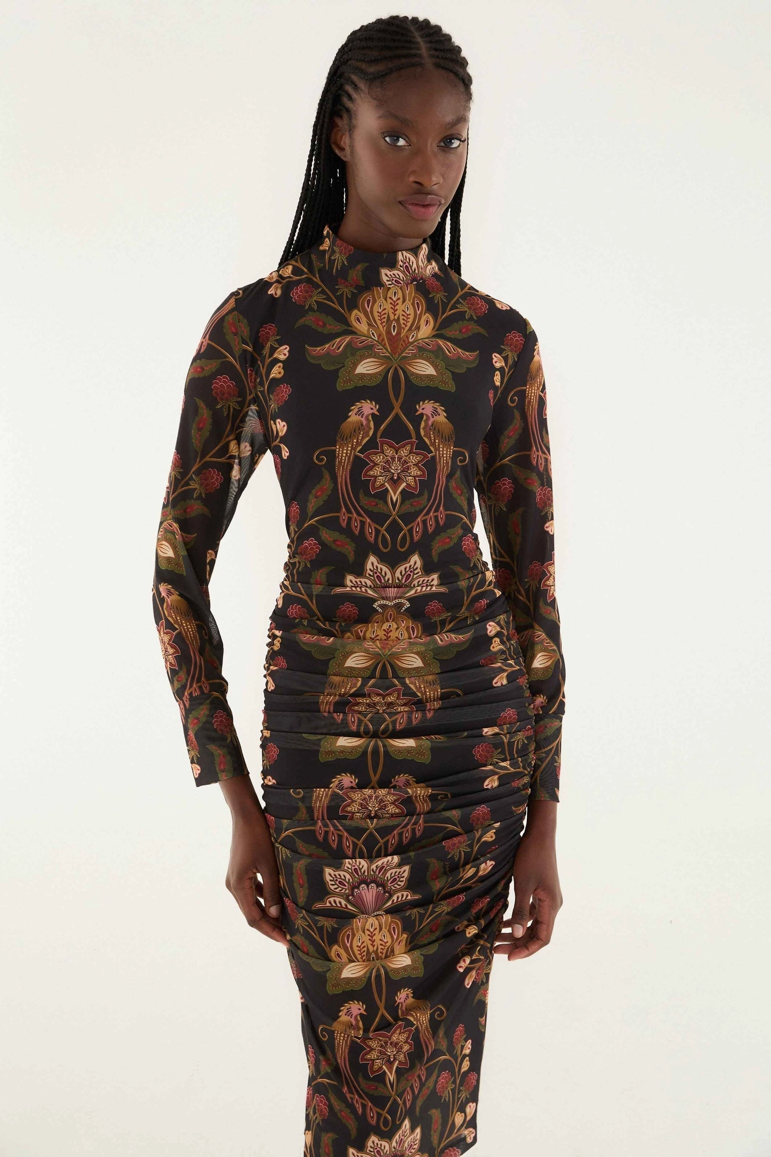 Berry Garden Tulle Midi Dress in Black Relaxed Design