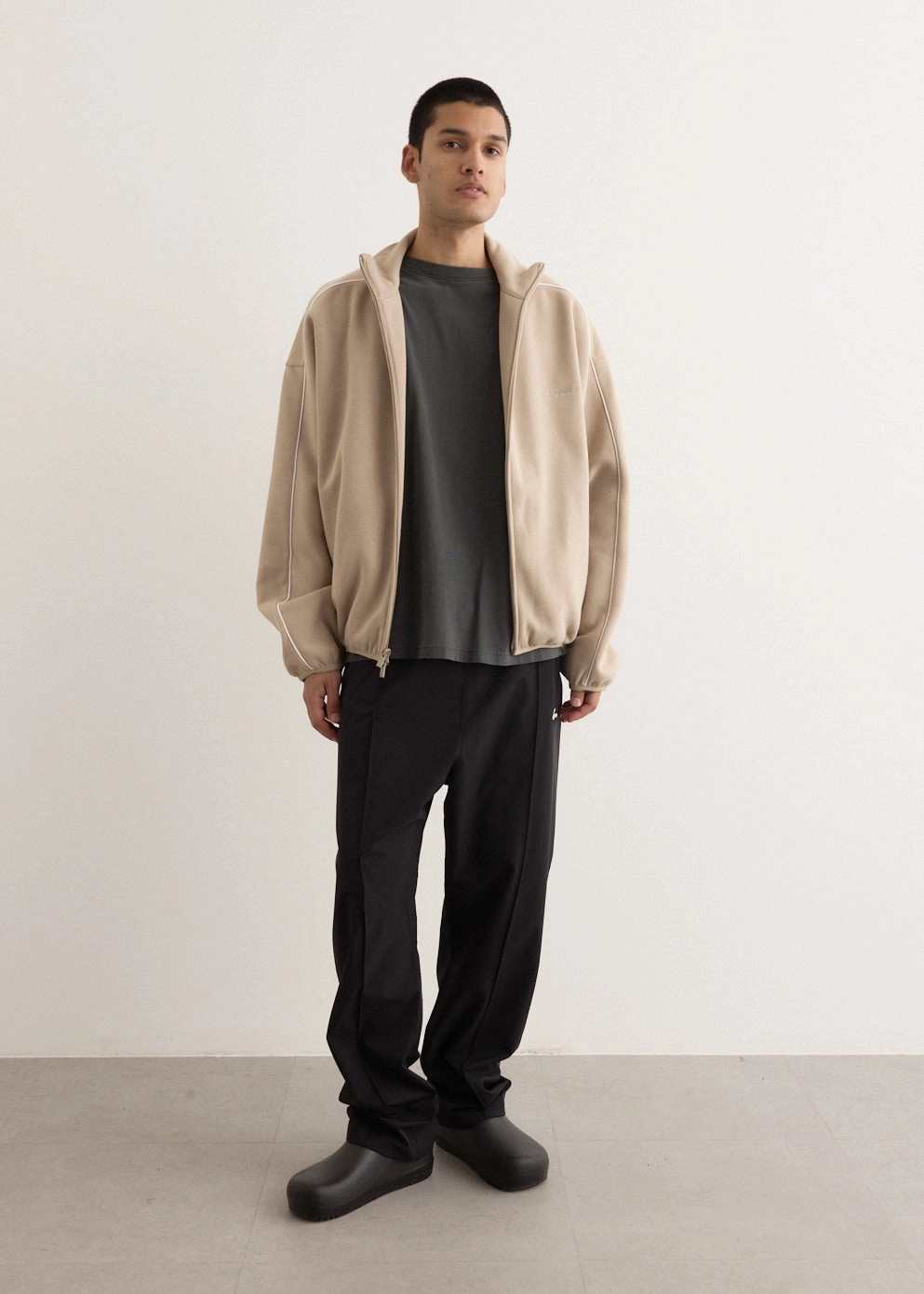 Modern Fit Fleece Track Jacket Wind Resistant Fabric NoiseFreeMaterial