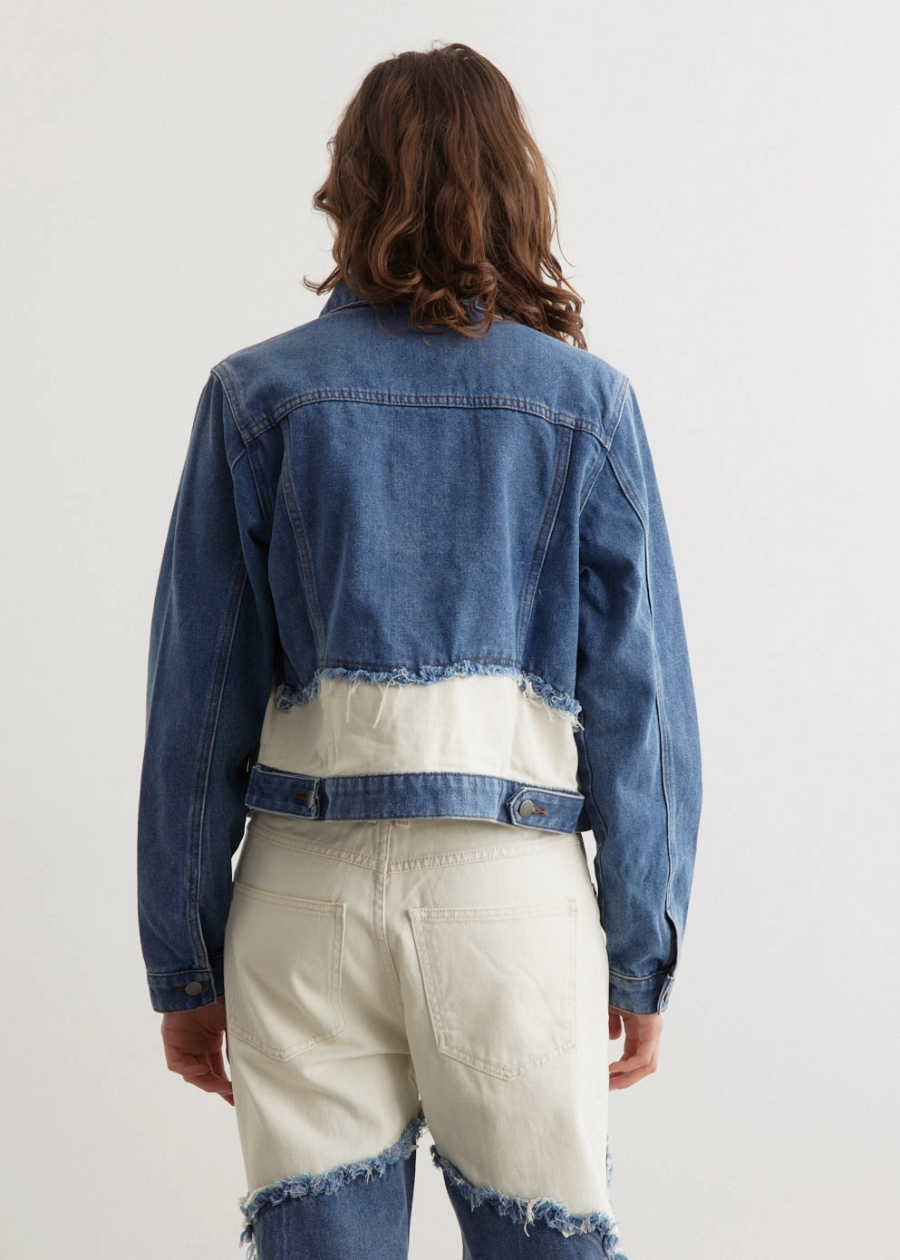 Fray Denim Jacket Magnetic Closures Quick Dry Material