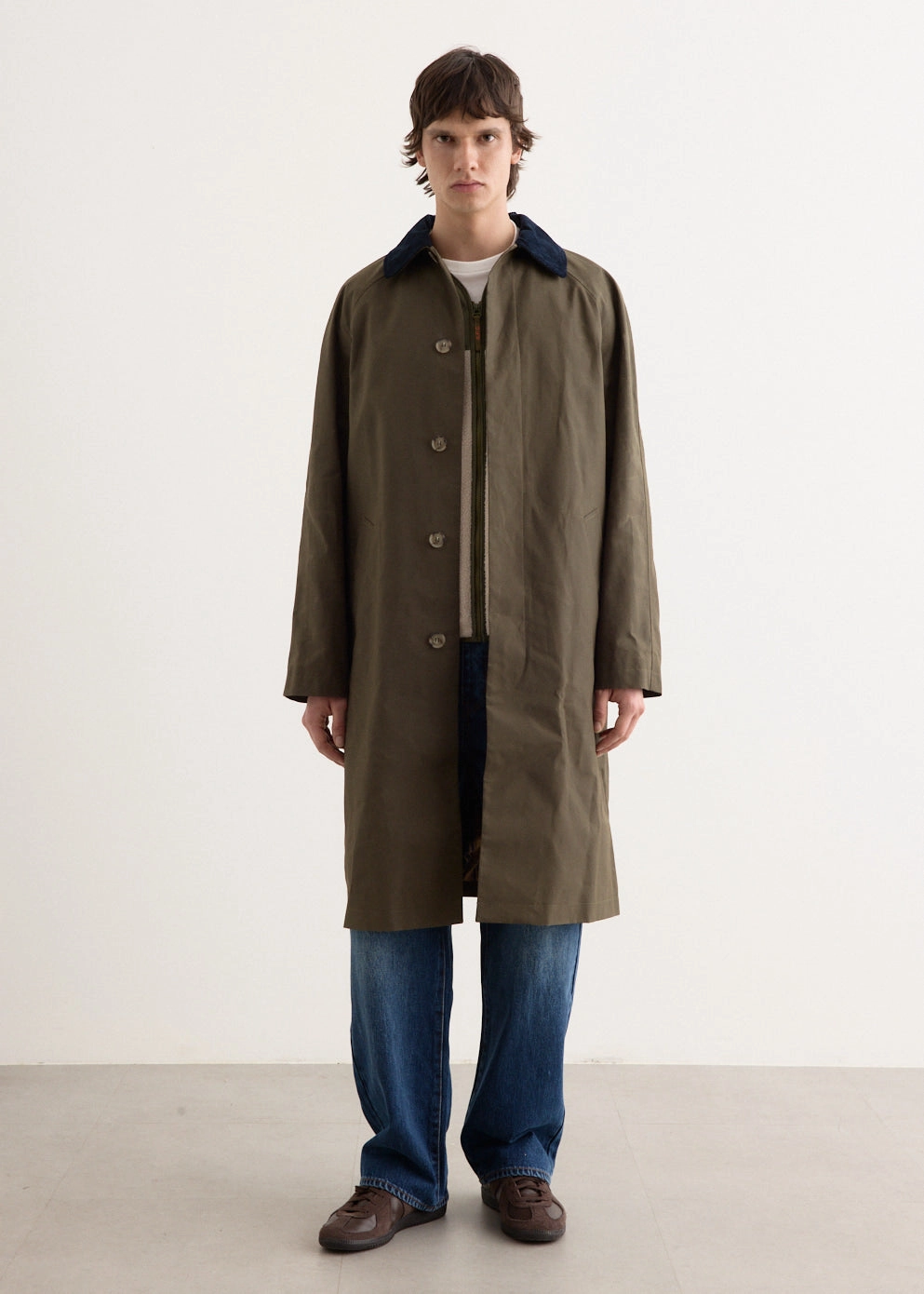 Elastic Binding Gaspard Coat
