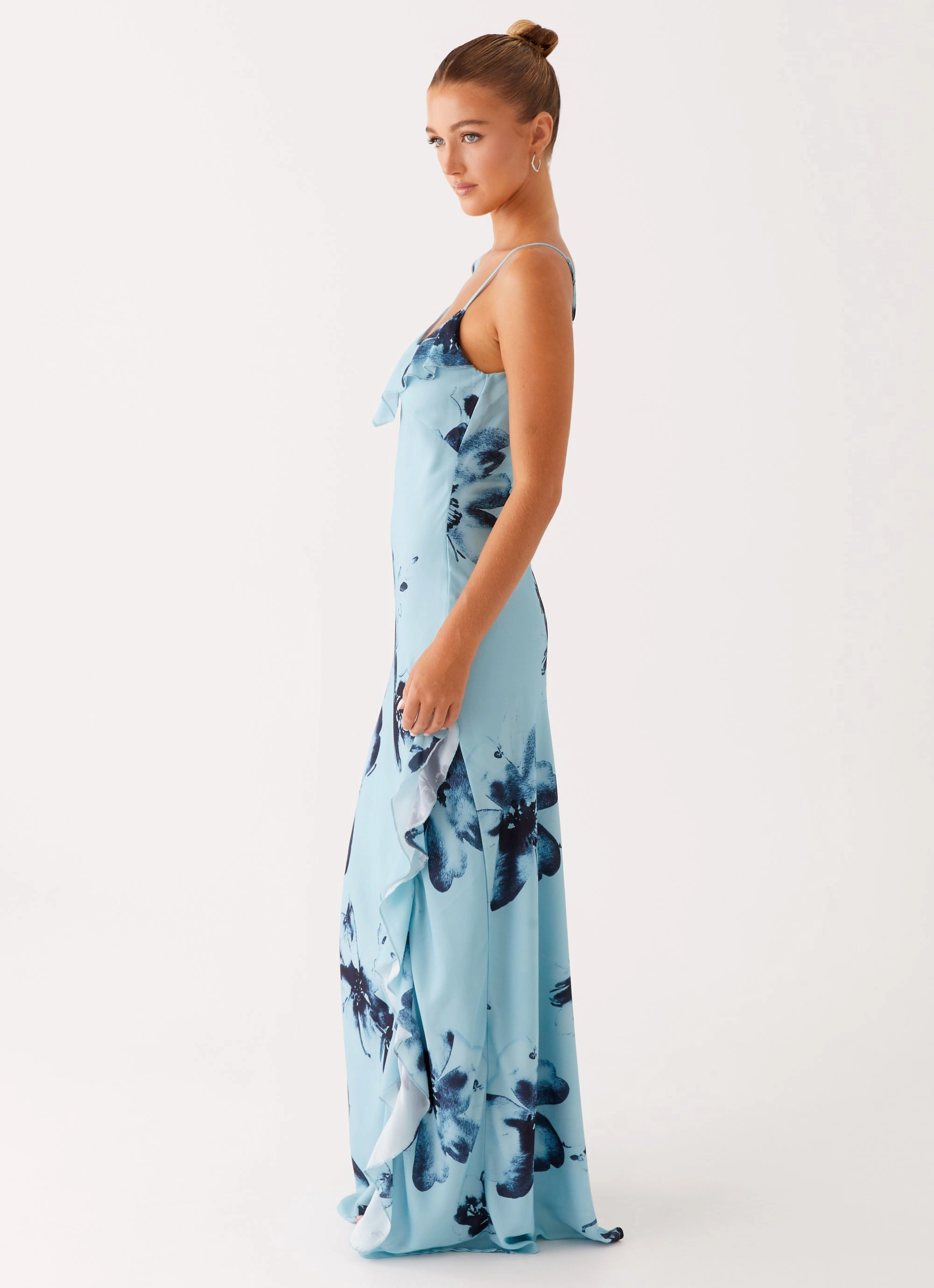 Luxe style Goldsmith Maxi Dress - Blue Black Floral