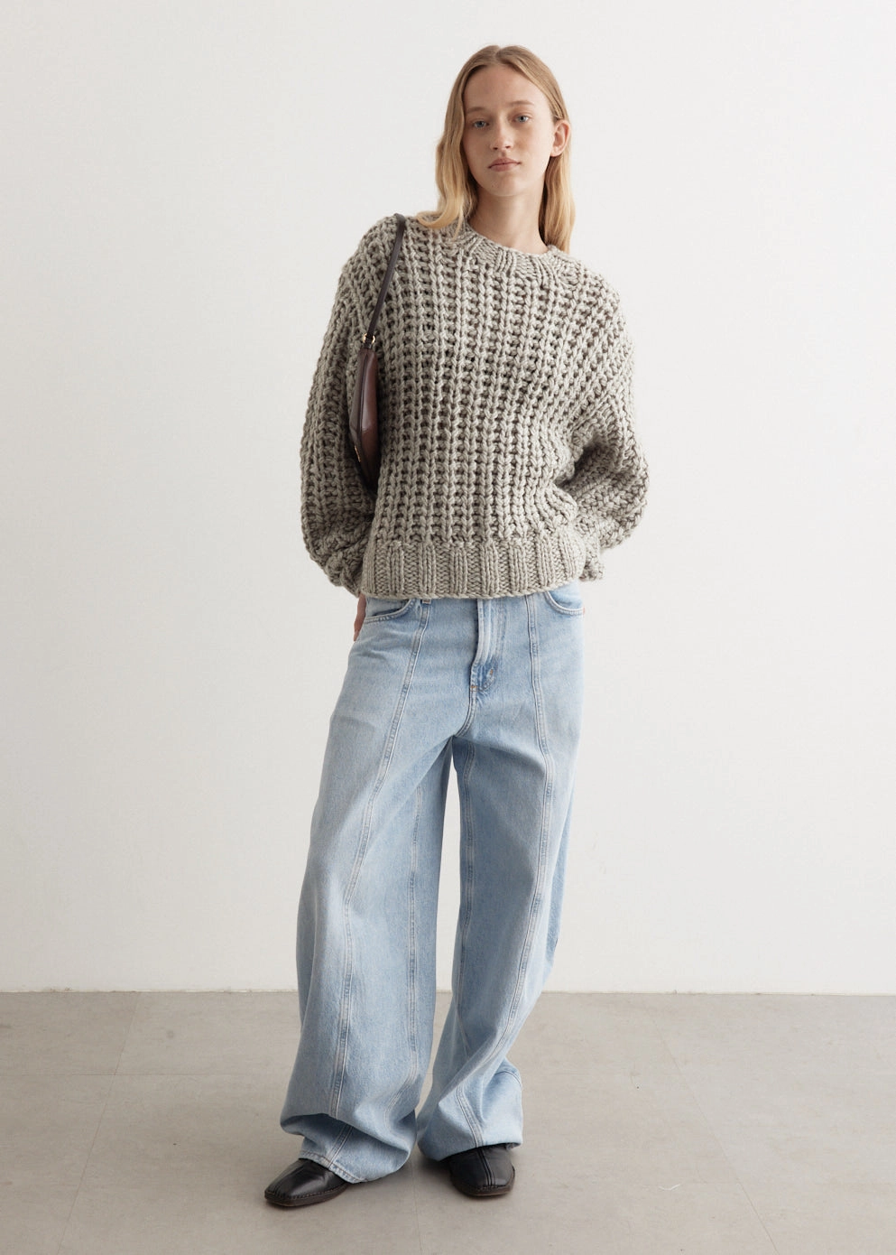 Multi Look Pure Shape Hand Knit Sweater