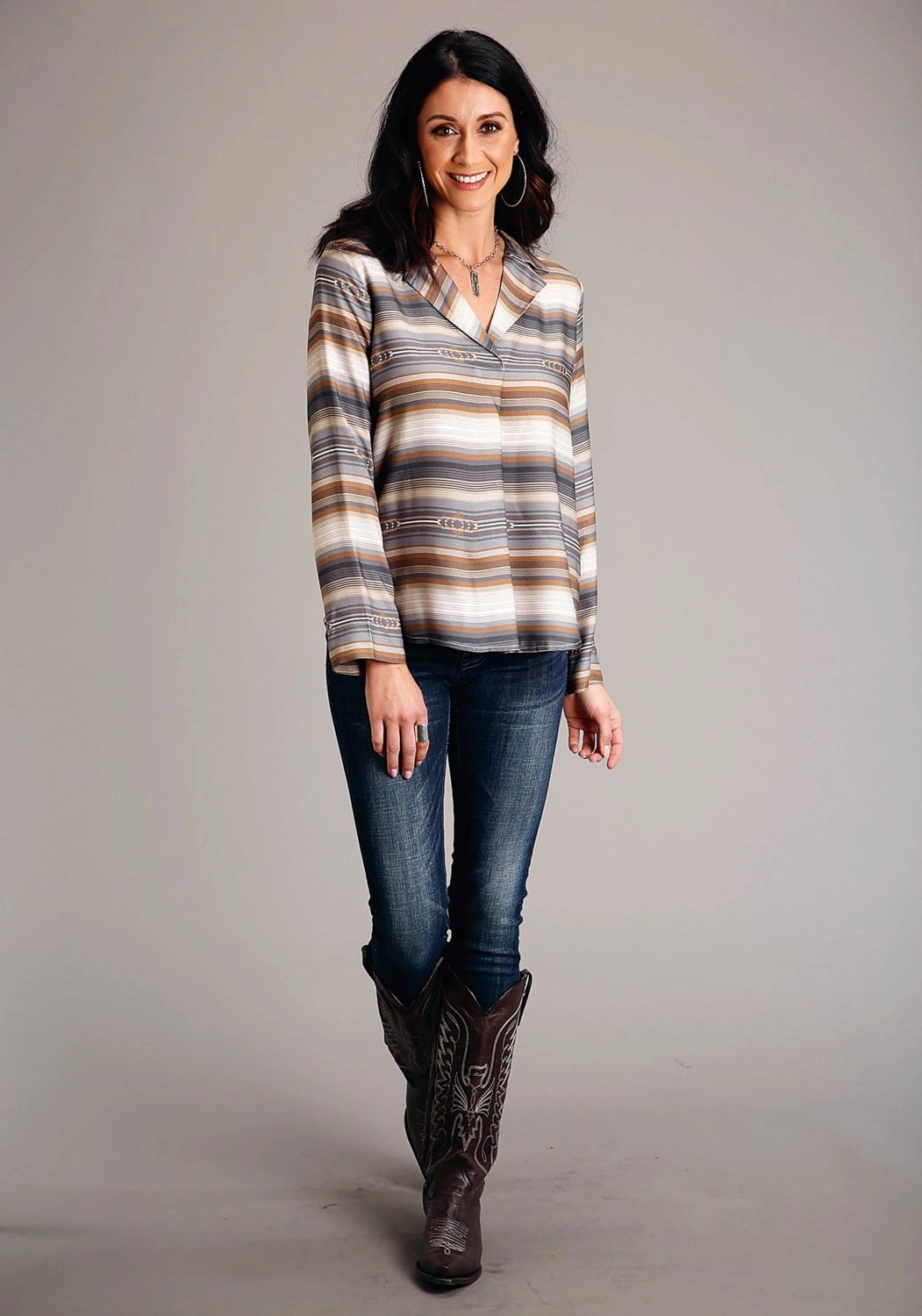 No Bulk Layering System Party outfit Stetson Womens Desert Serape Brown 100% Rayon L/S Blouse