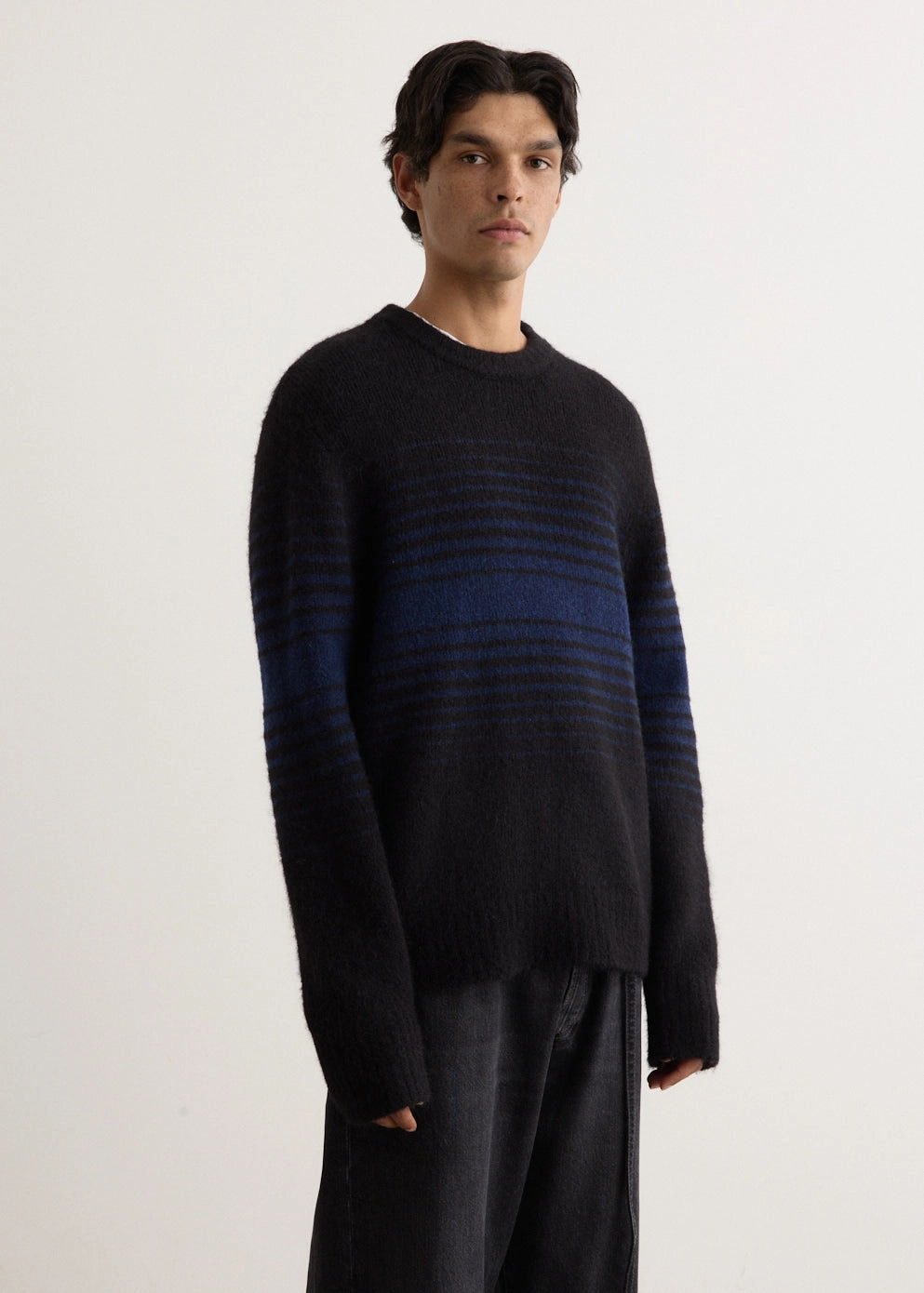 Modern Casual Look Anti Static Technology Platoon Crew Knit