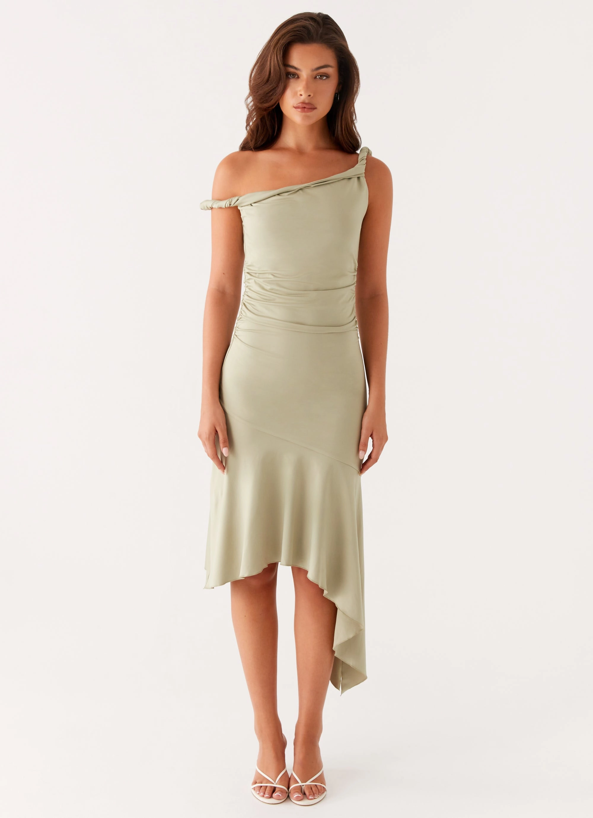 Huntah Midi Dress - Sage Inclusive Fit Sleek Look