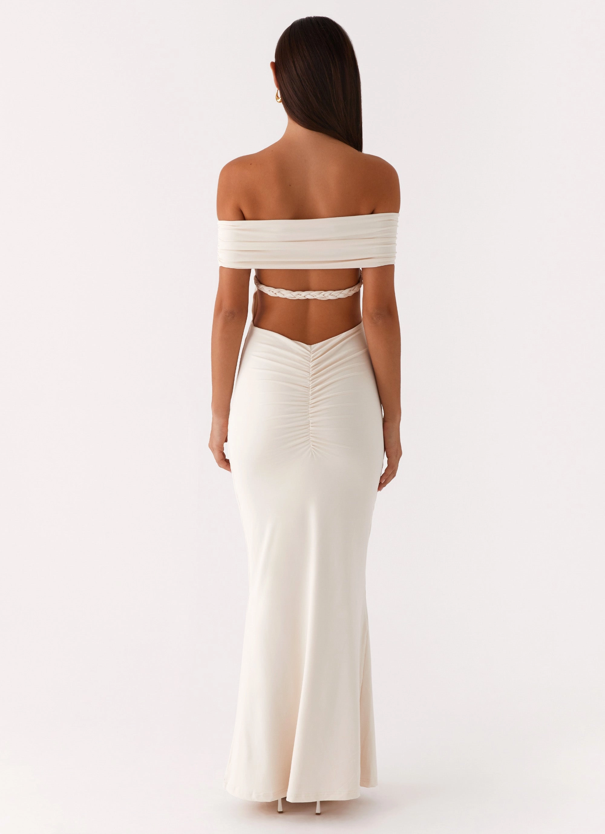 Shiny surface Smooth Curve Illusion Maxi Dress - Ivory