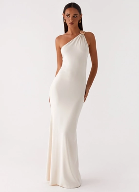 Infinity Maxi Dress - Ivory summer look