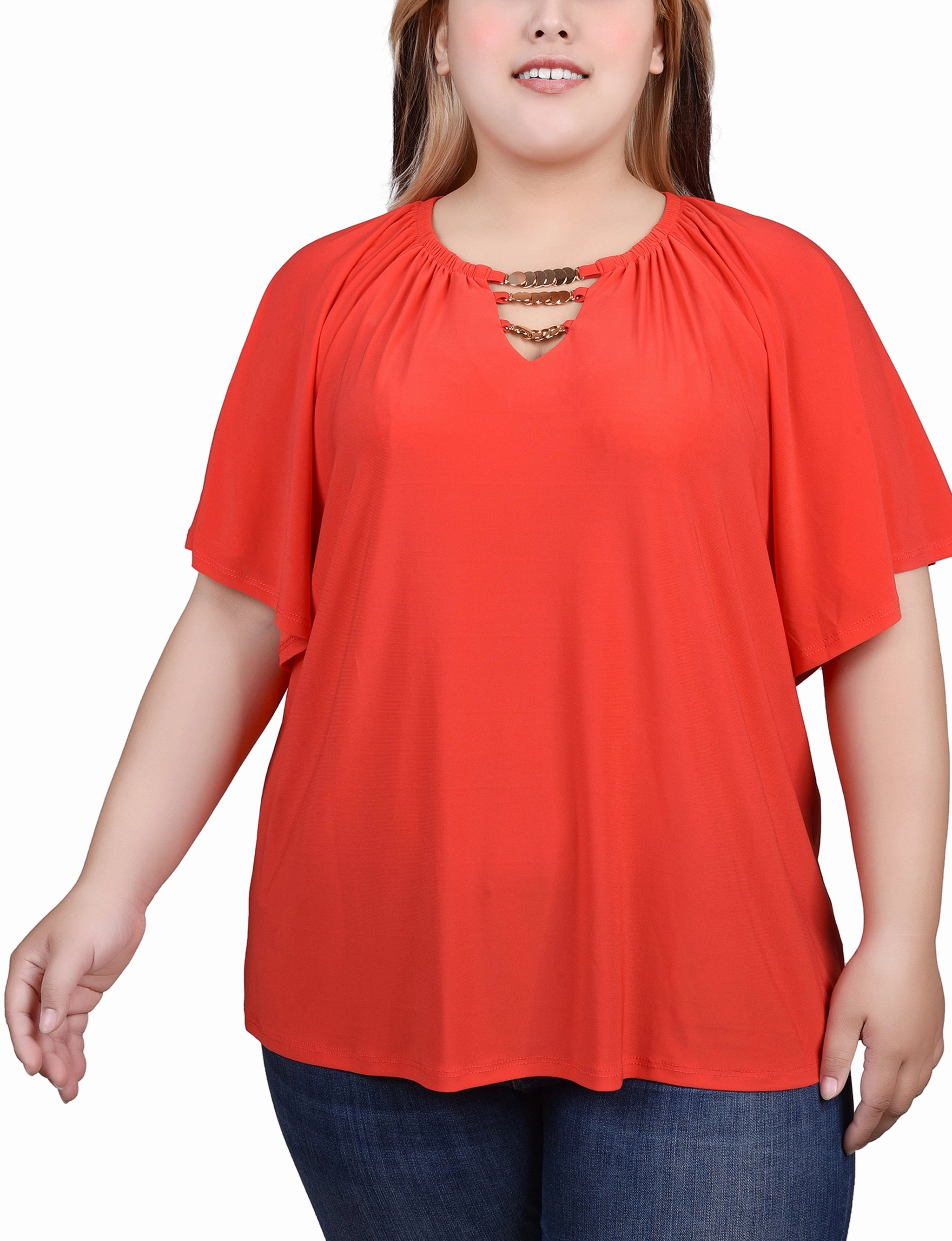 confident look Plus Size Raglan Sleeve Top With Chain Details