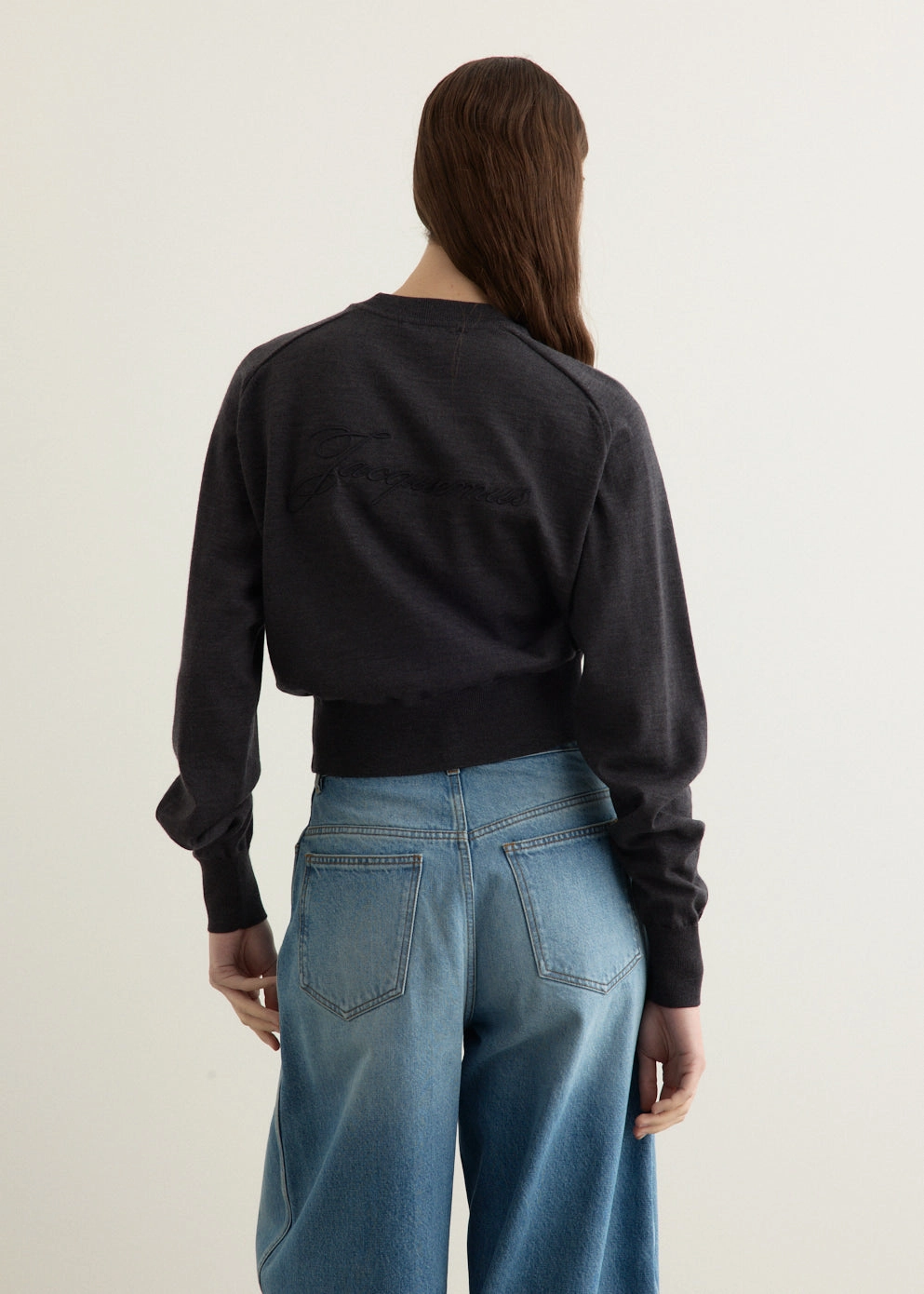 Le Sweater Brode Neutral Look