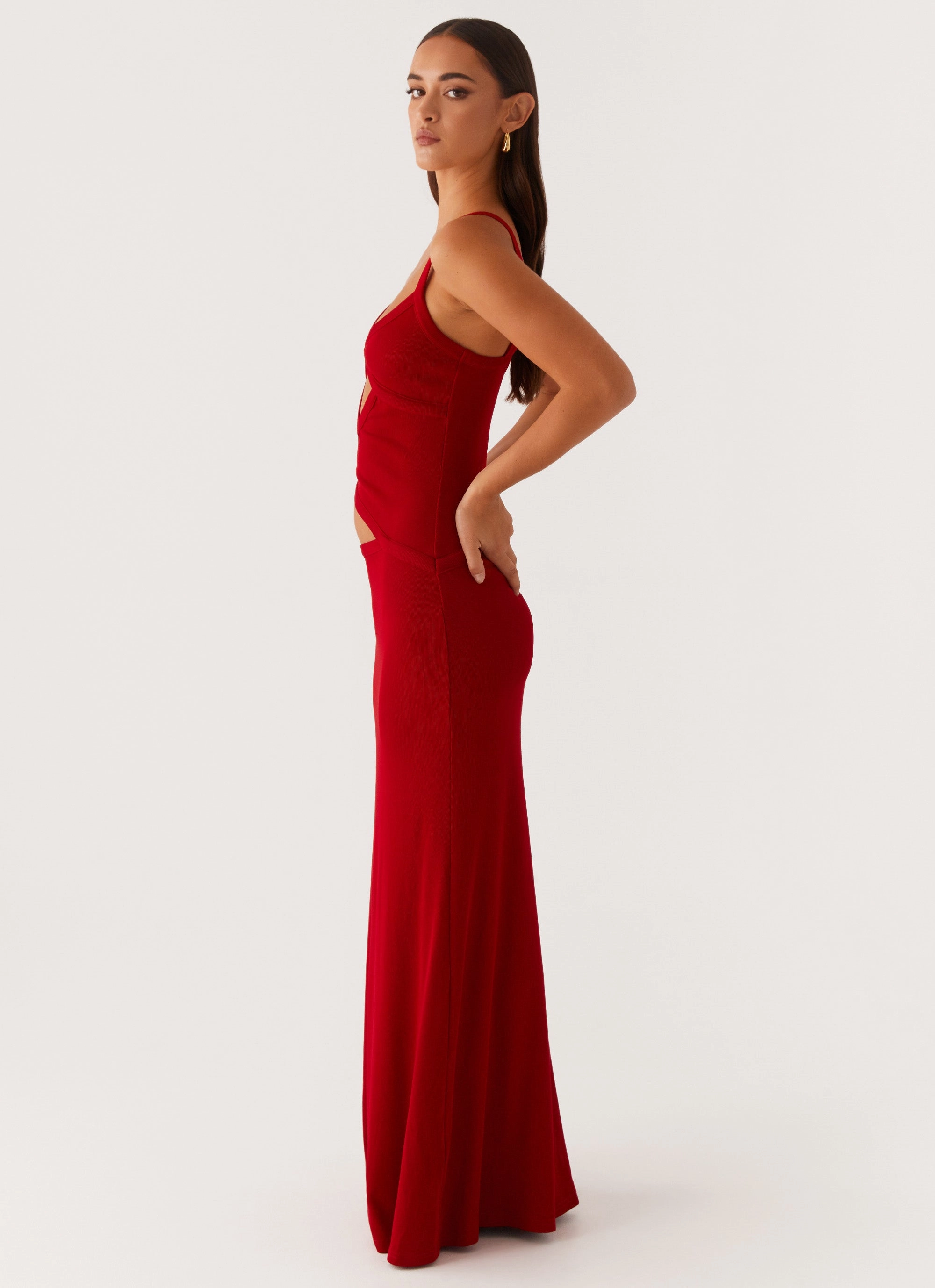 Jocelyn Maxi Dress - Red Grab Quick