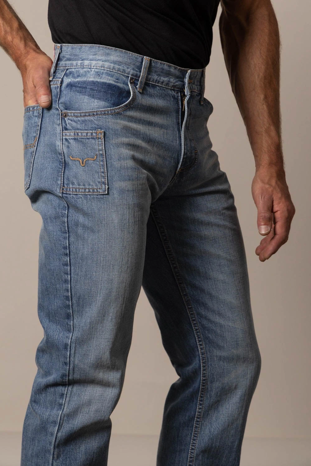 Straight Cut Kimes Ranch Mens Barney Light Wash 100% Cotton Jeans