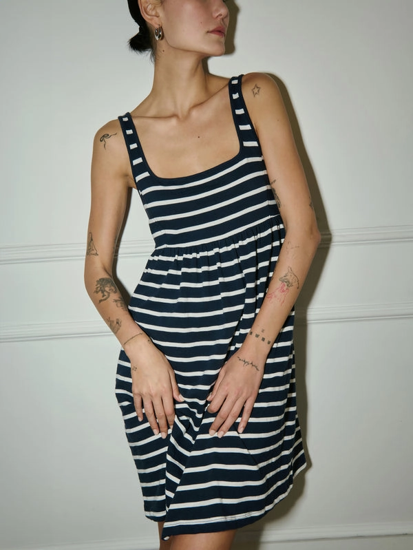 KITTY BABY DOLL DRESS Fall Silhouette