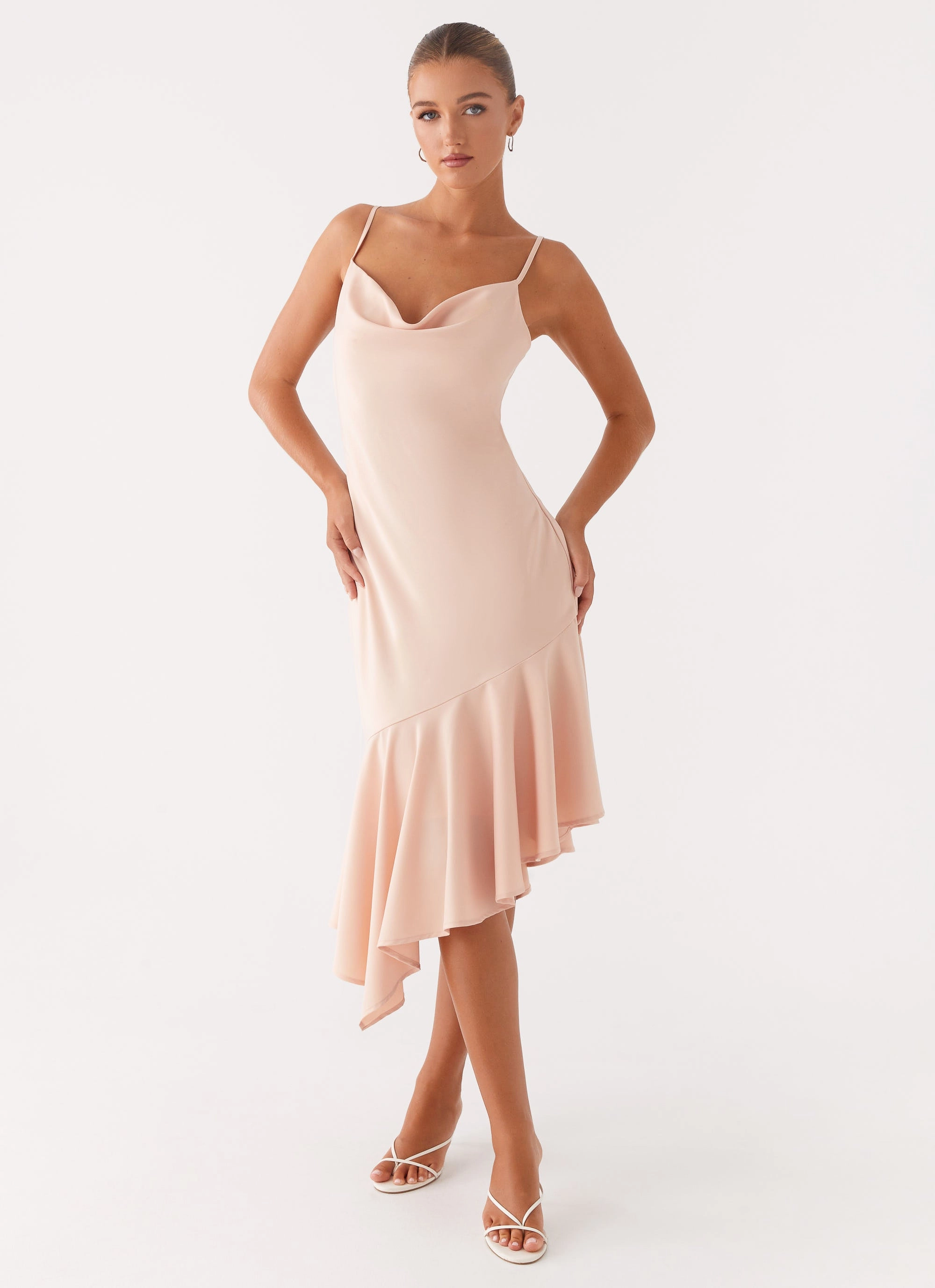 Korby Midi Dress - Pink elegant design