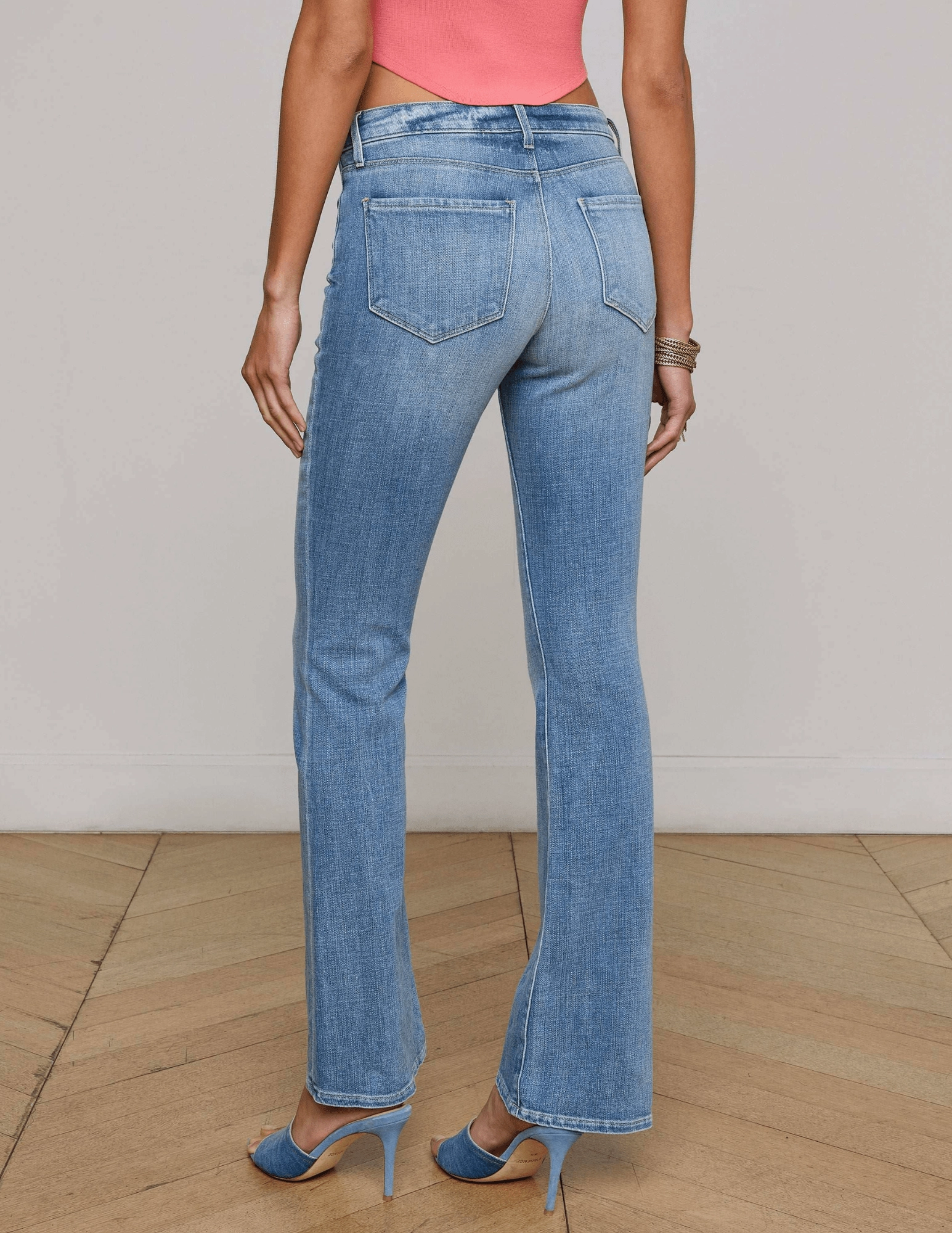 L'AGENCE Cara Low-Rise Bootcut Jeans in Ibarra Daily Fashion Fit For Daily