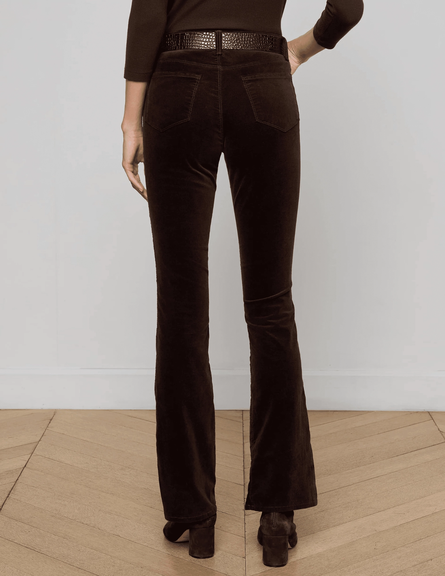 Teen Outfit Elegant L'AGENCE Stevie Velvet Jeans in Coffee Bean