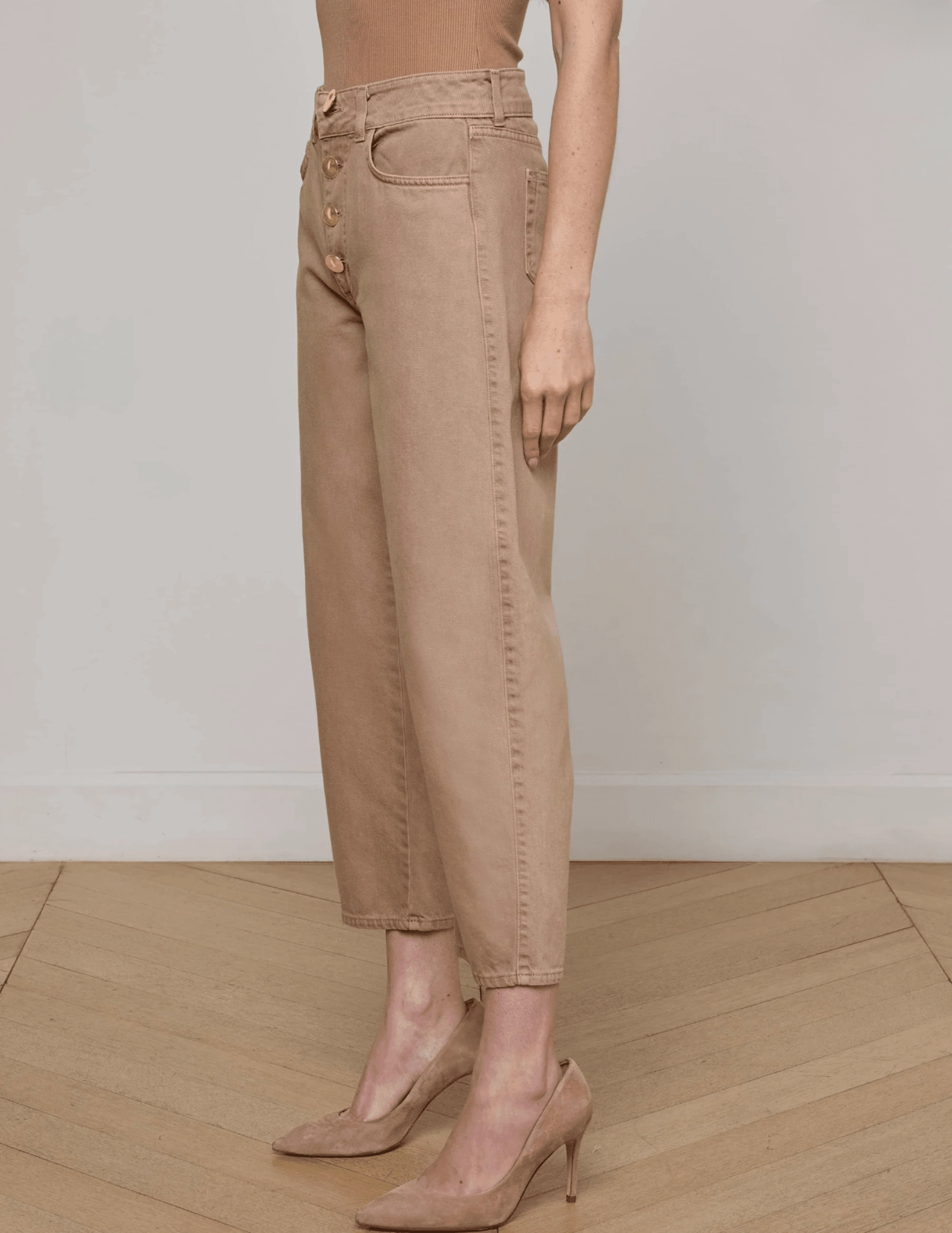 LAGENCE Liora High Rise Cropped Jeans in Dark Cappuccino Minimalist Style Holiday Vibes Weekend Warrior