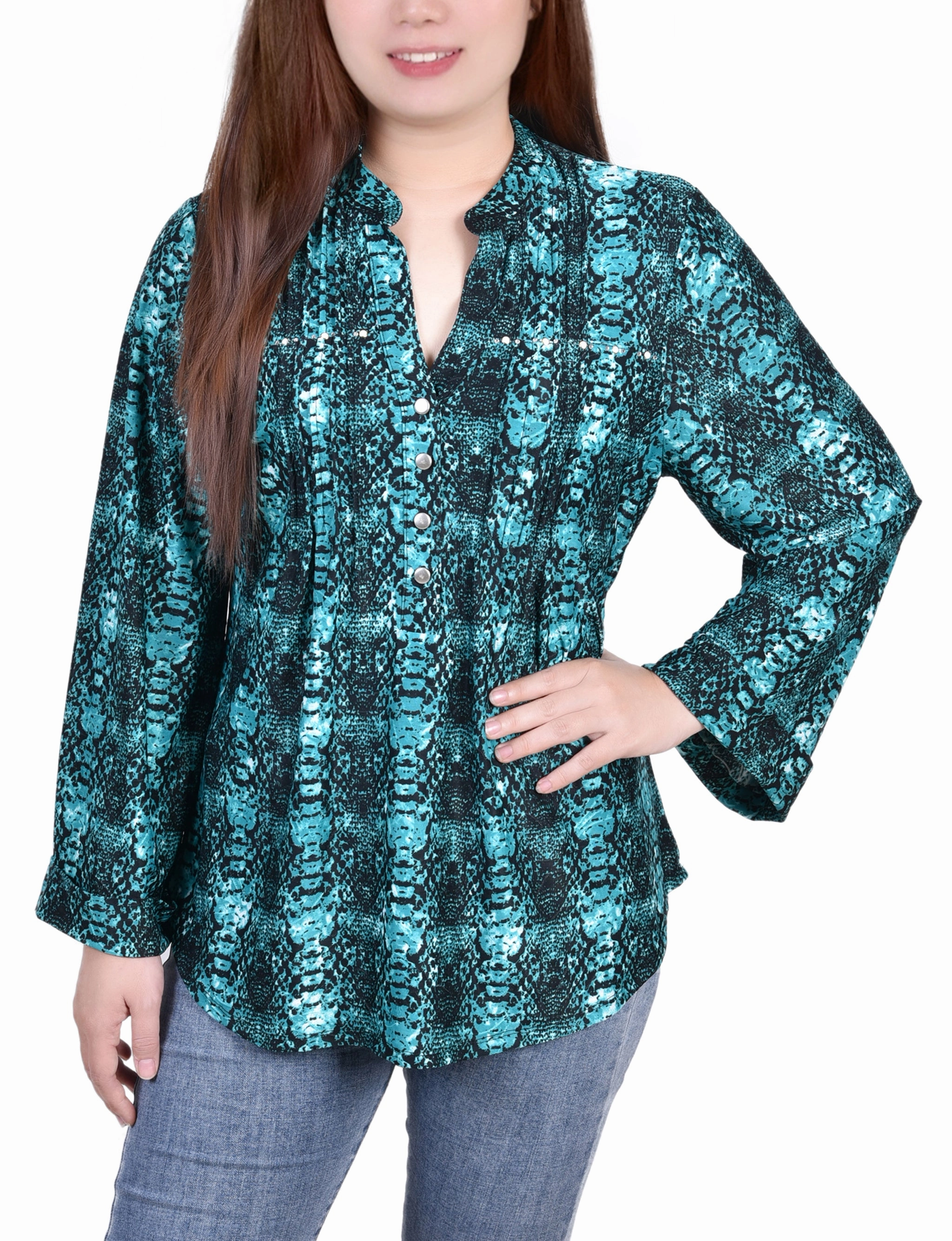 Lounge Vibe Petite Long Sleeve Jacquard Knit Y Neck Top