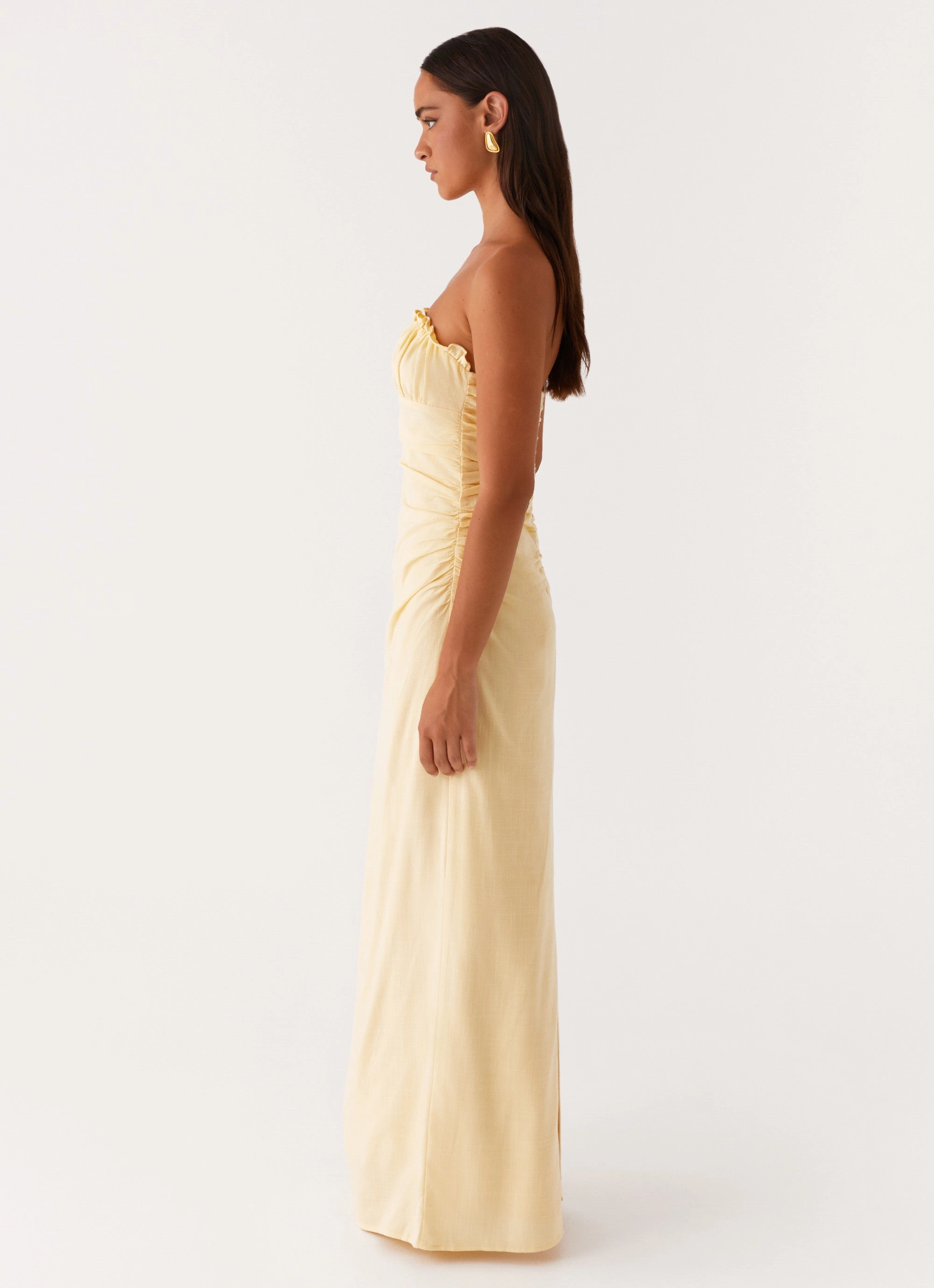 Flattering bodycon dress Xena Gathered Maxi Dress - Yellow