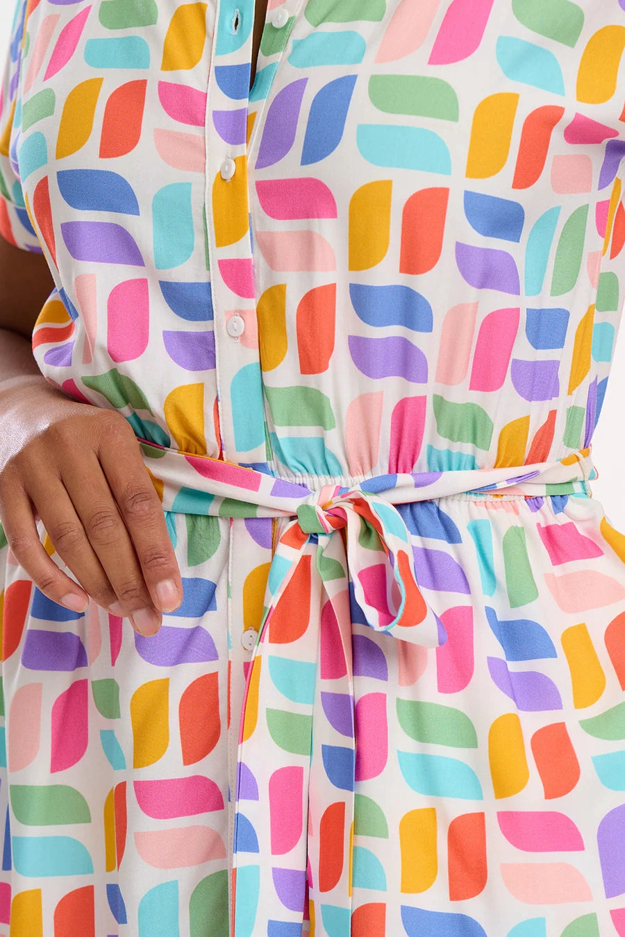 Leigh Midi Shirt Dress in Off White Curved Geometric Winter Classic