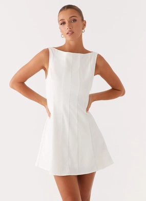 Emelie Mini Dress - White Comfortable fit