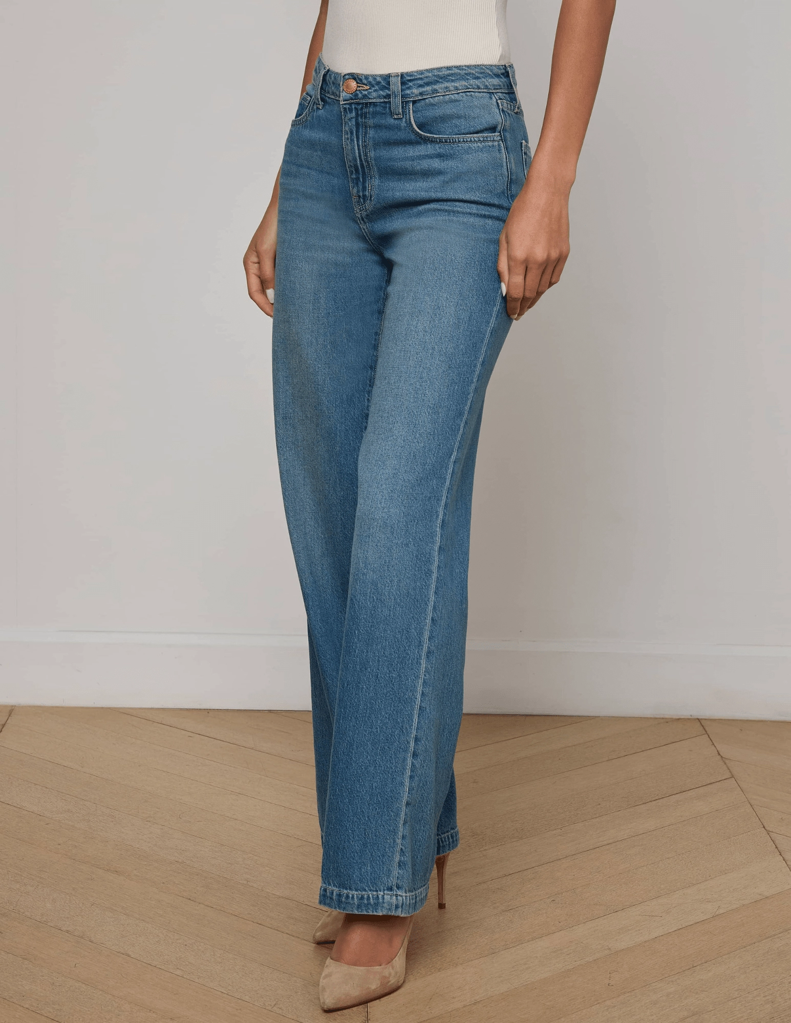 LAGENCE Scottie High Rise Wide Leg Jeans in Fargo Articulated Knee Shape