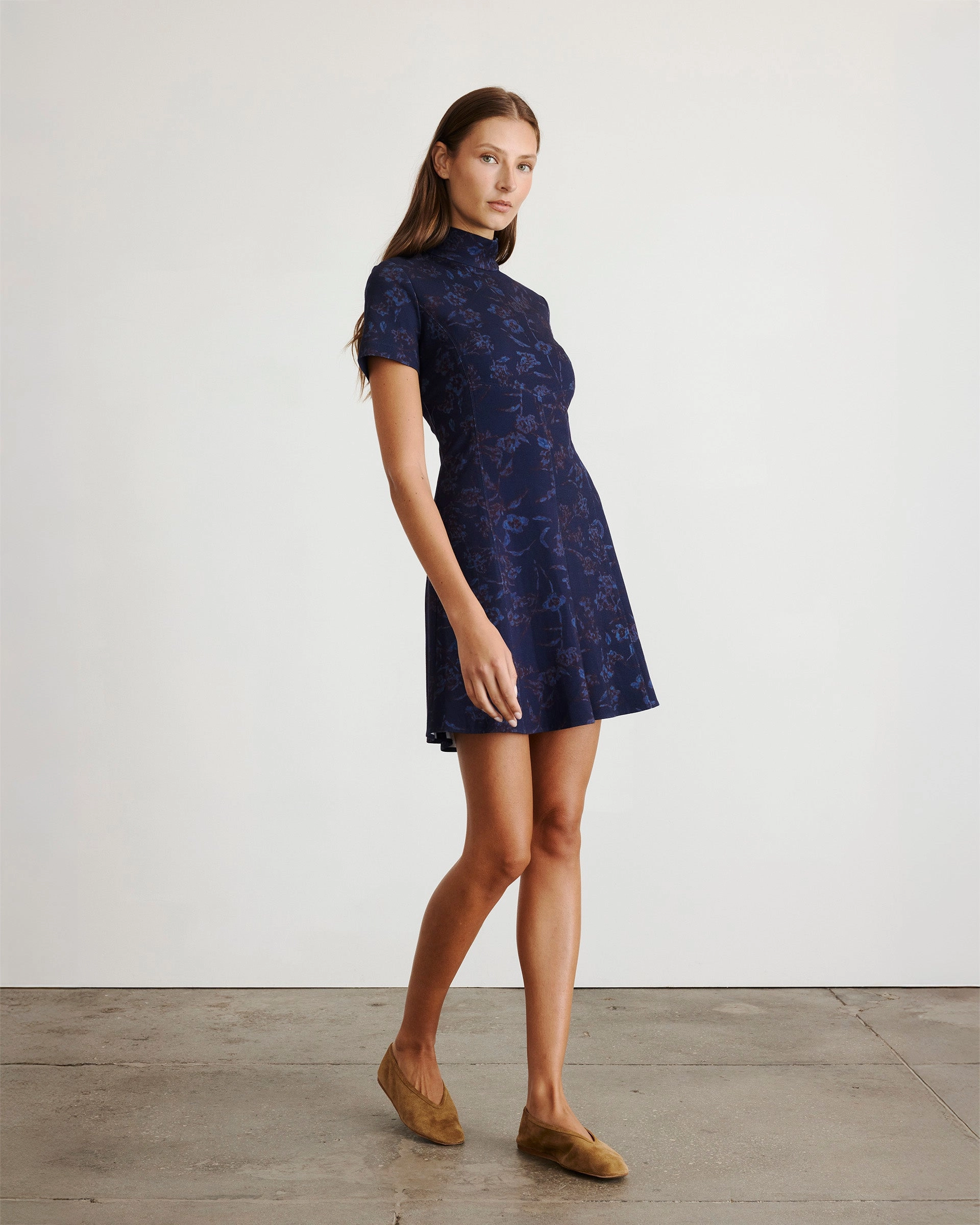 Lace-Sleeve Daily Movement Short Thea Dress