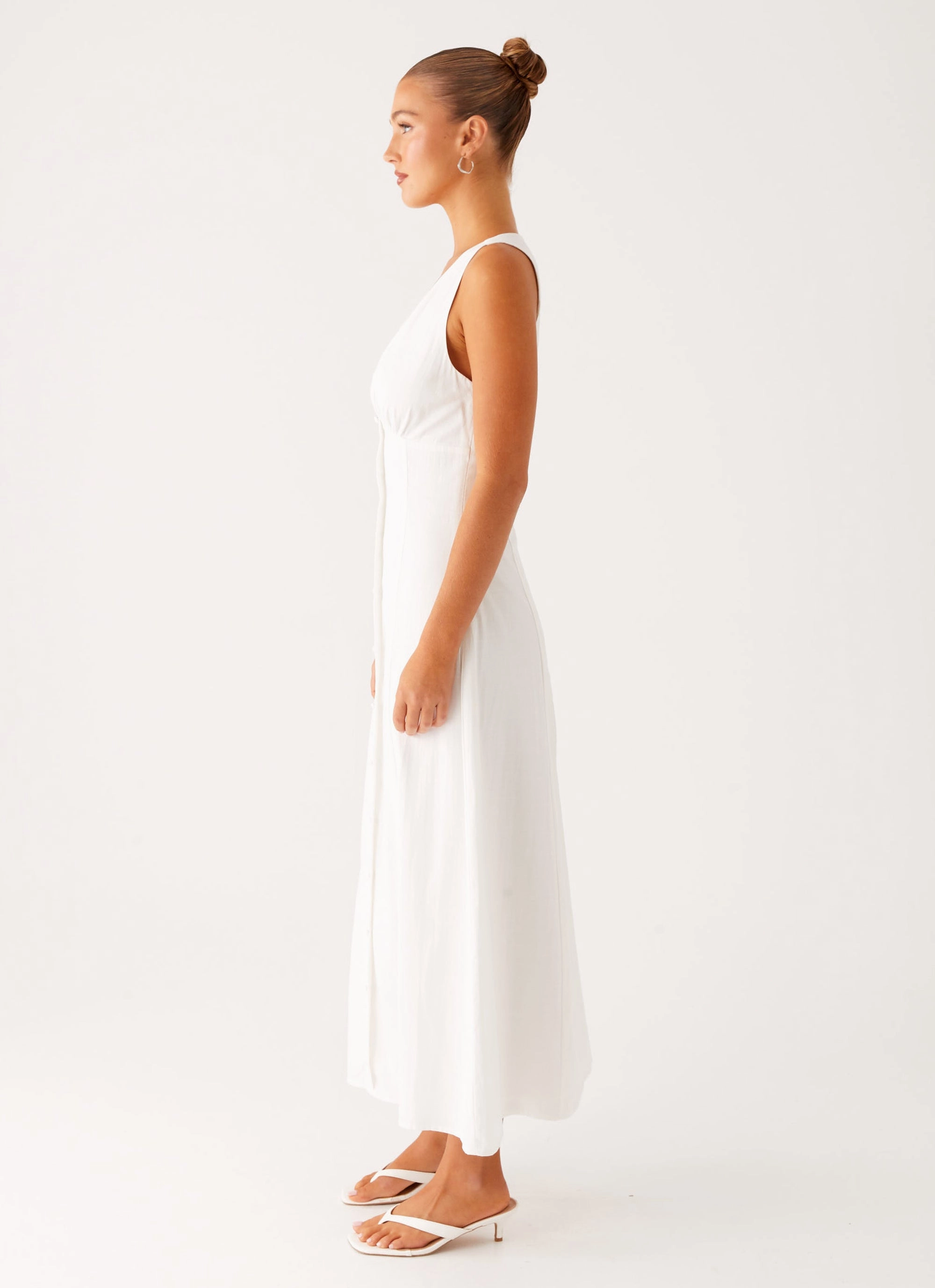 Event Perfect Tamsin Linen Maxi Dress - White