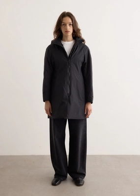 Mesh Venting Entasis Insulated Coat