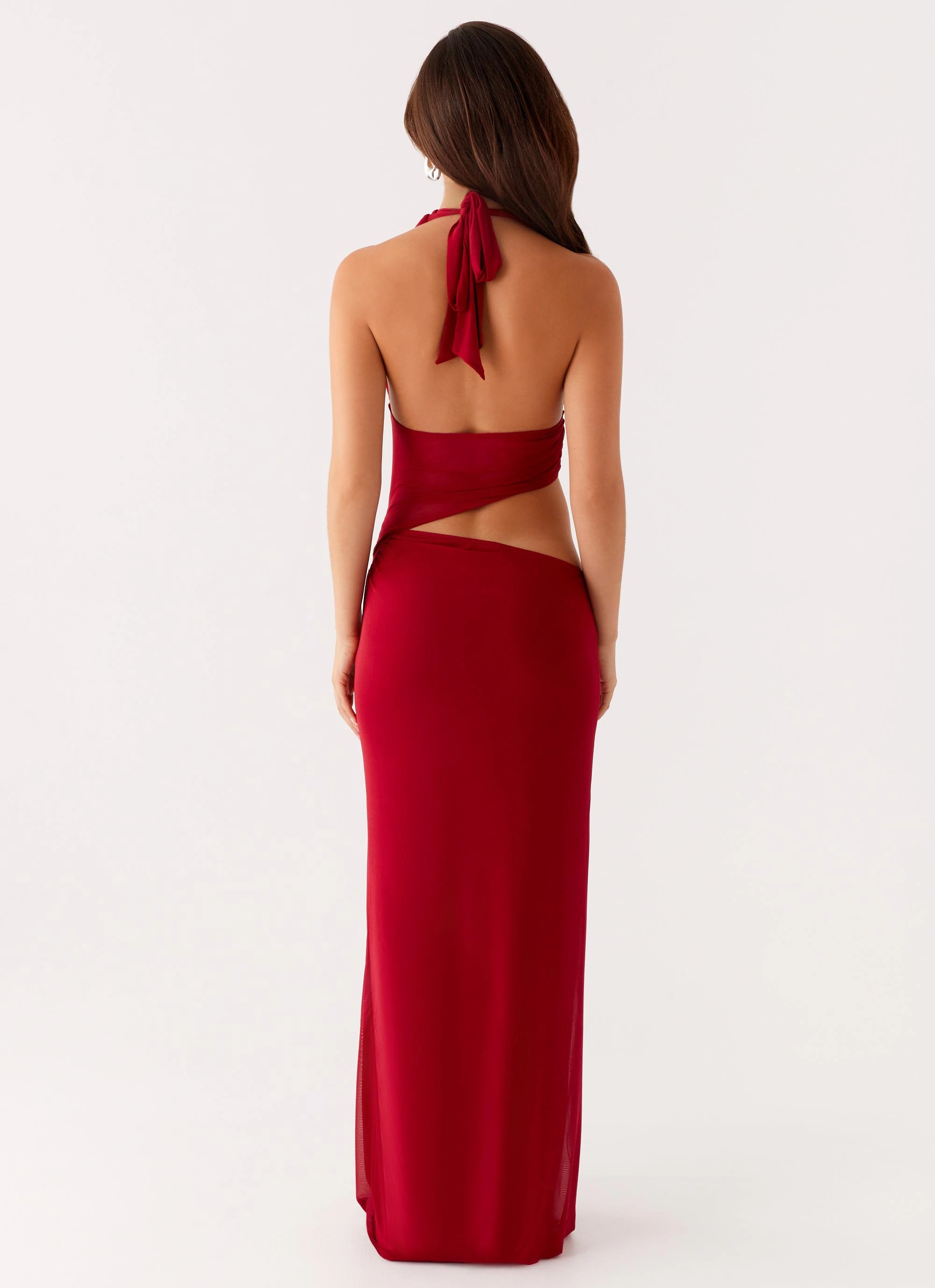 Skin-friendly Bold Color Main Act Halter Maxi Dress - Raspberry