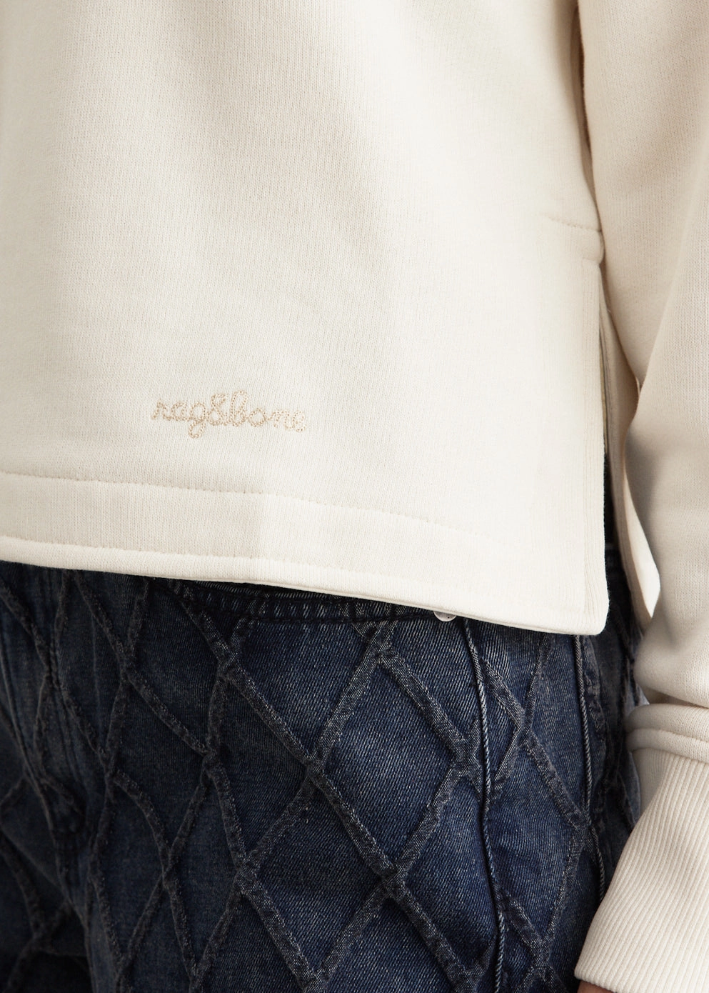 Essential Look Thermochromic Fiber Applications Jo Pullover