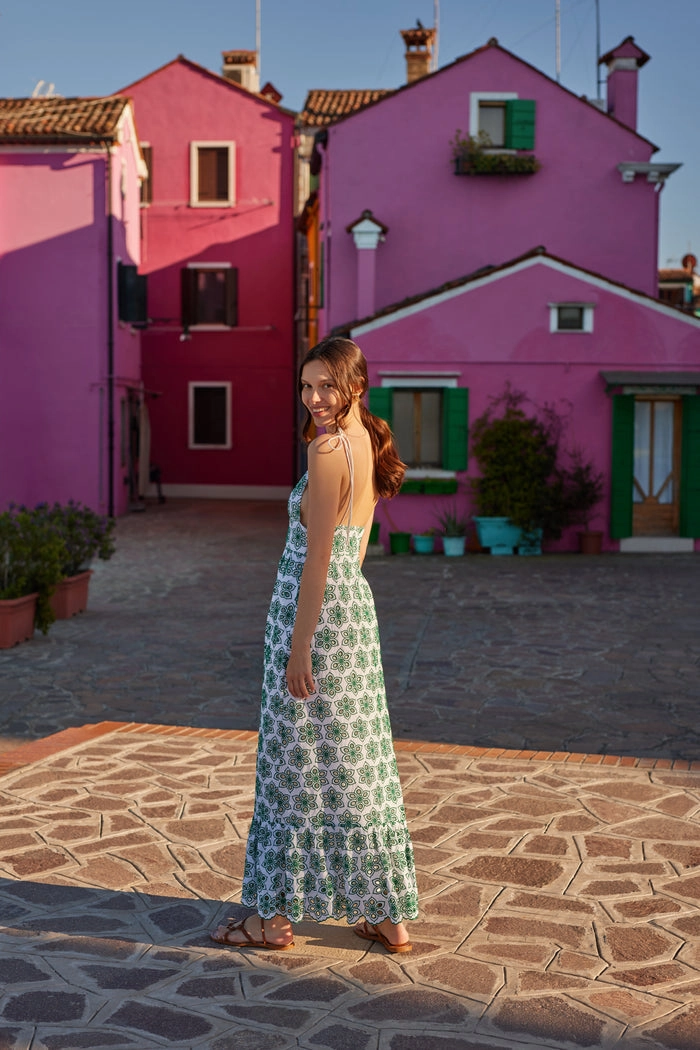 Louve Long Dress in Green Eyelet Airy Movement Breathable Layering